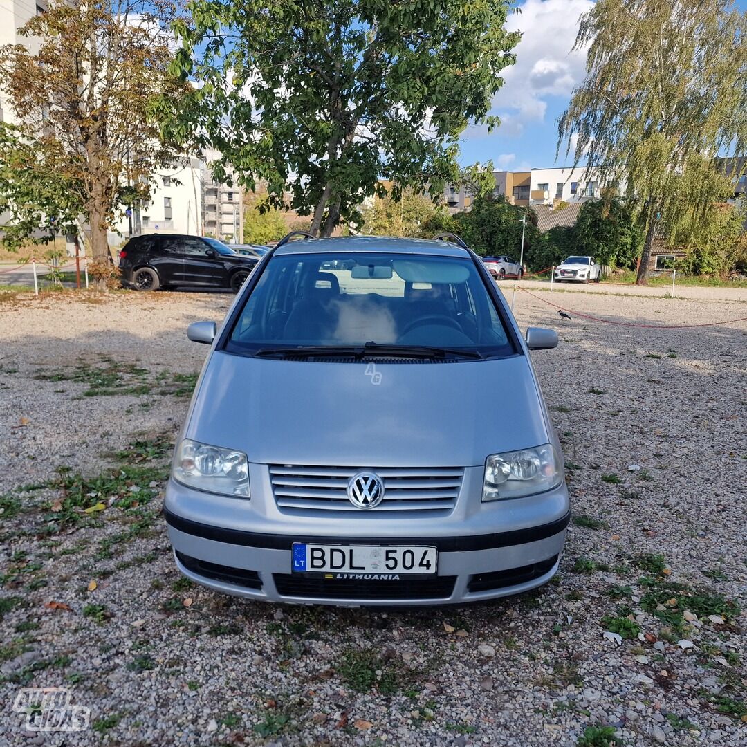 Volkswagen Sharan 2002 г Минивэн