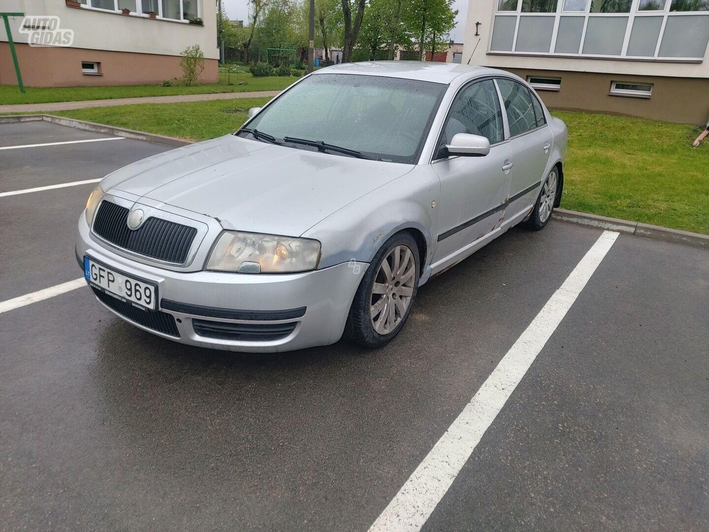 Skoda Superb 2004 г Седан