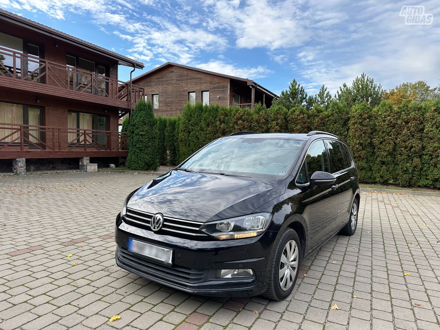 Volkswagen Touran 2016 г Минивэн