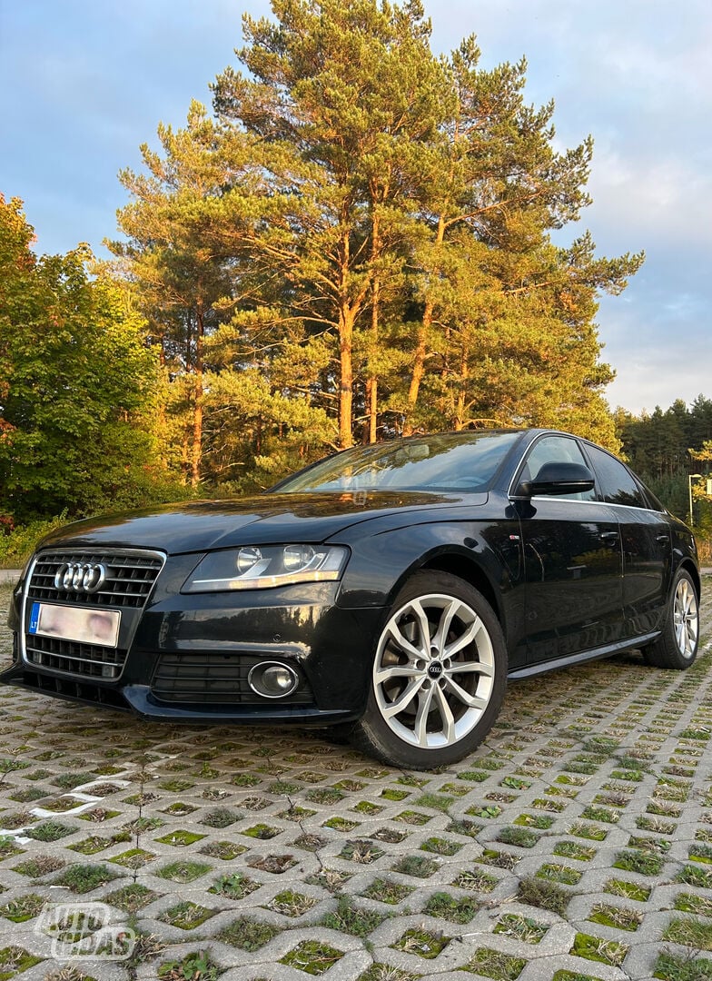 Audi A4 B8 2009 y