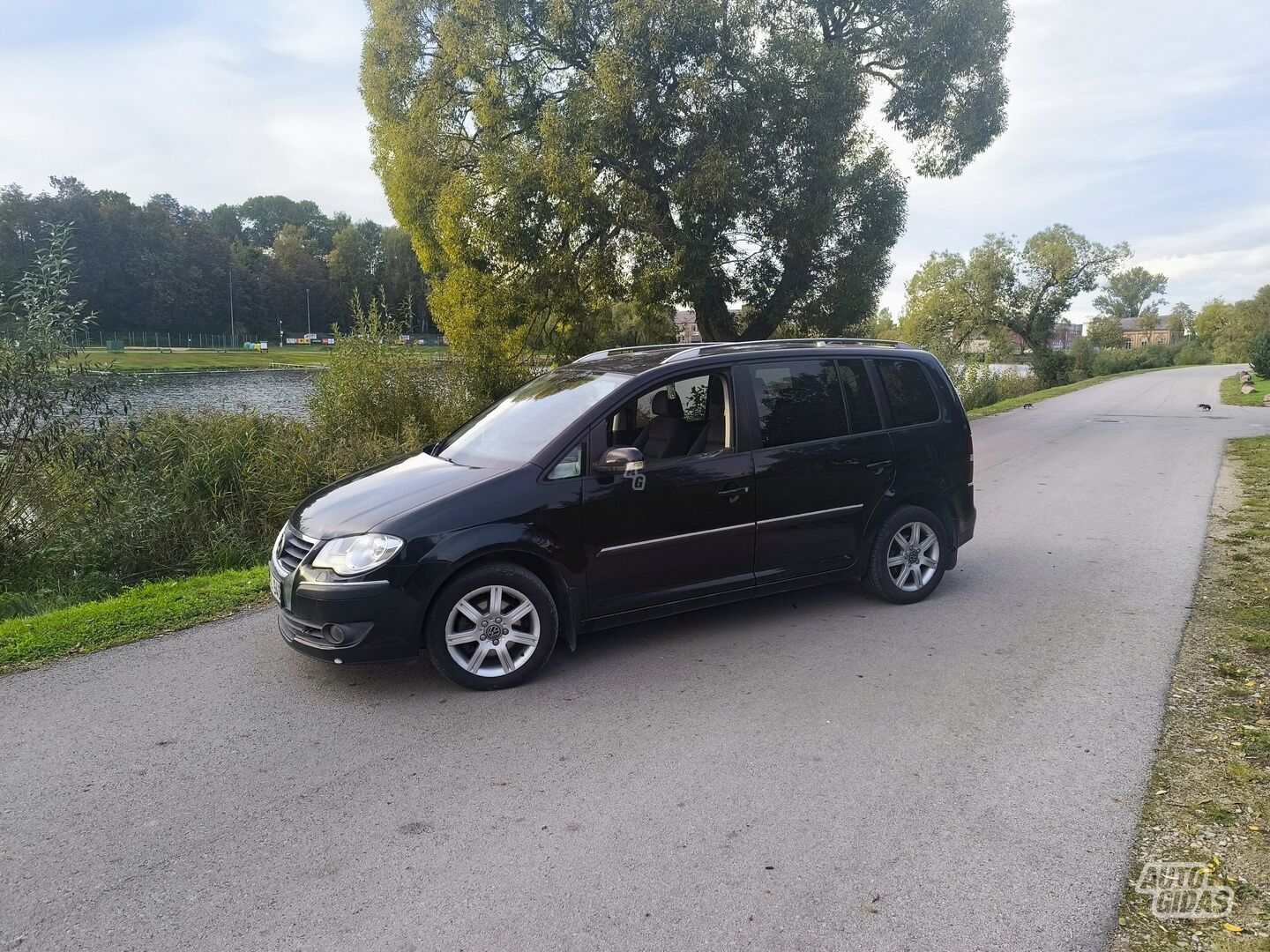 Volkswagen Touran 2007 m Vienatūris