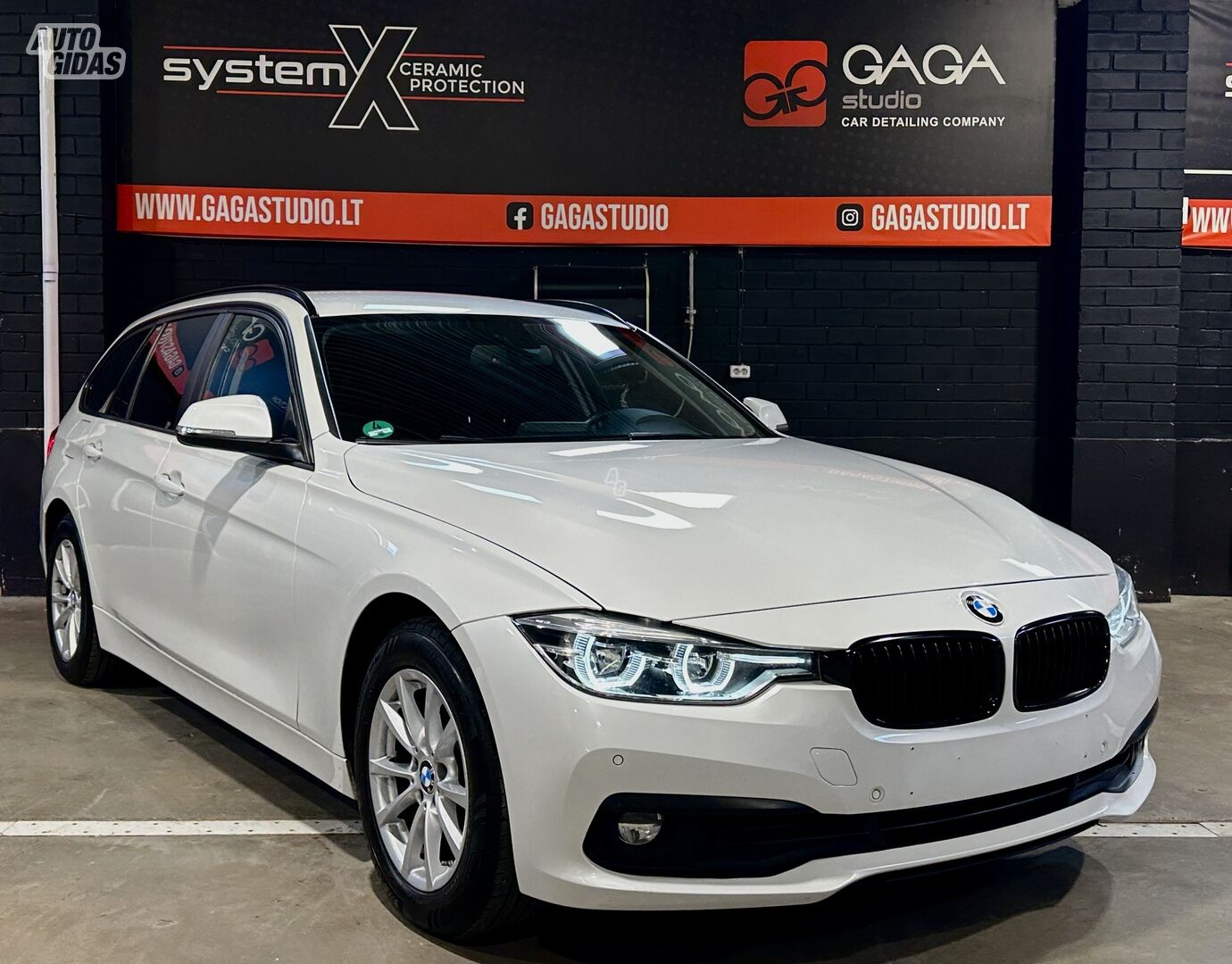 Bmw 320 F31 2015 y