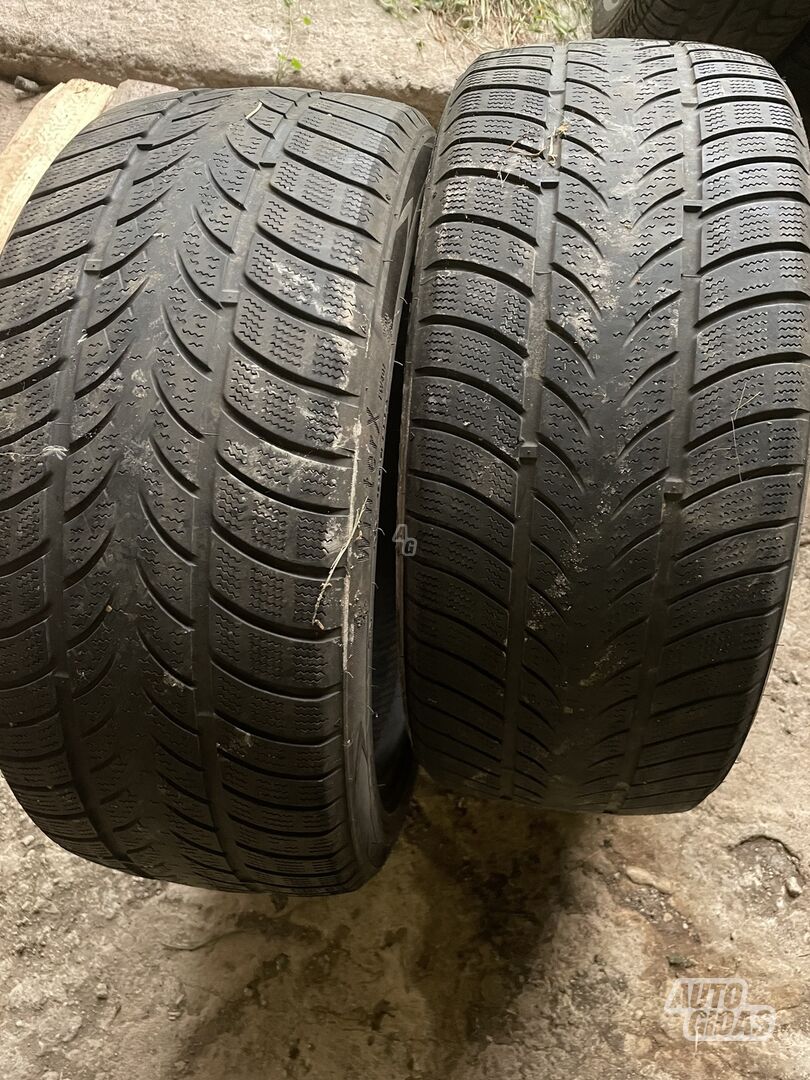 Triangle R17 universal tyres passanger car