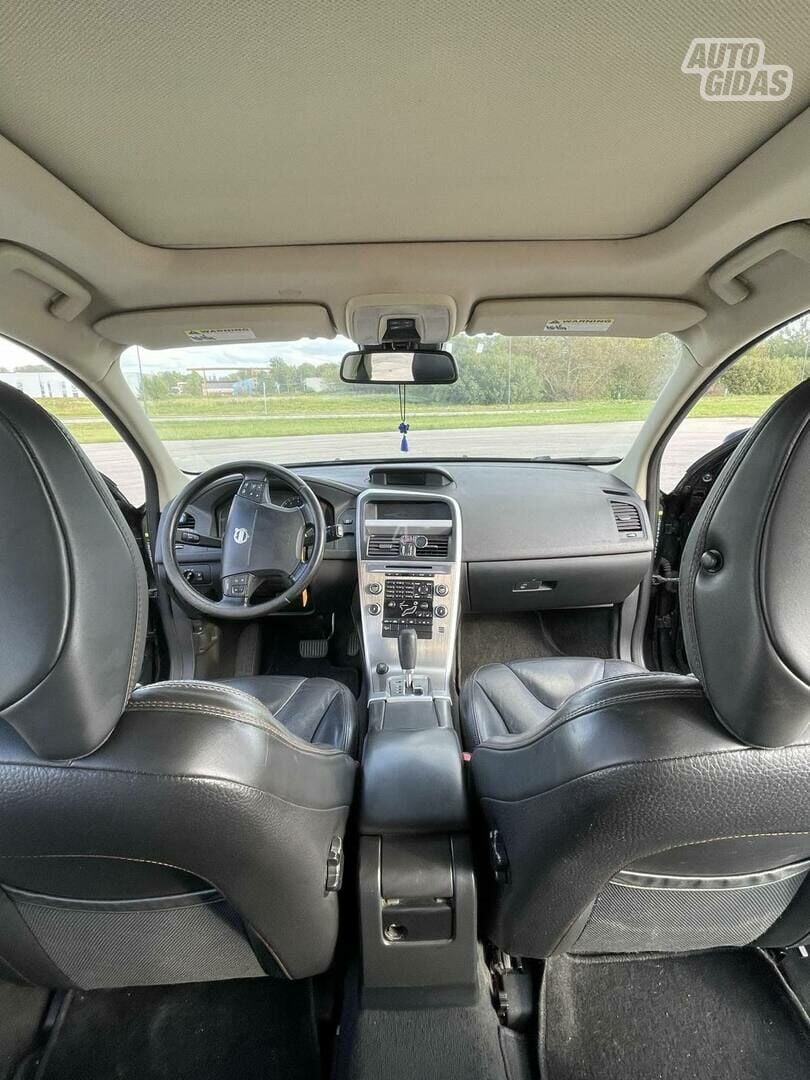 Volvo XC60 2009 г Внедорожник / Кроссовер