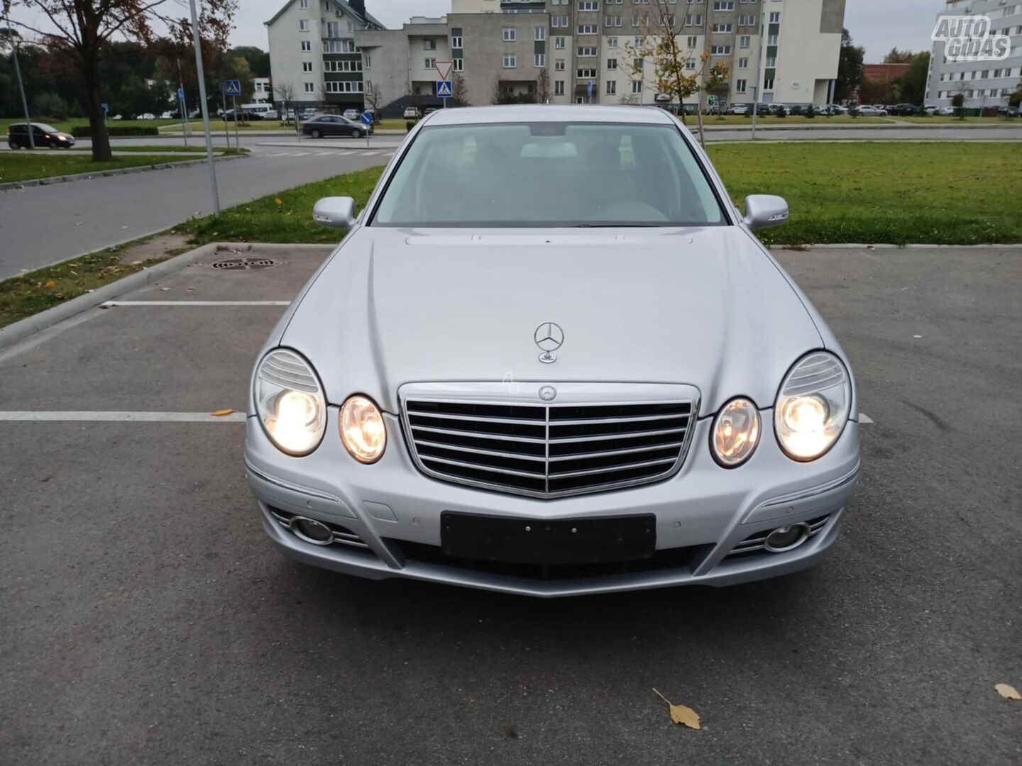 Mercedes-Benz E 220 2006 г Седан