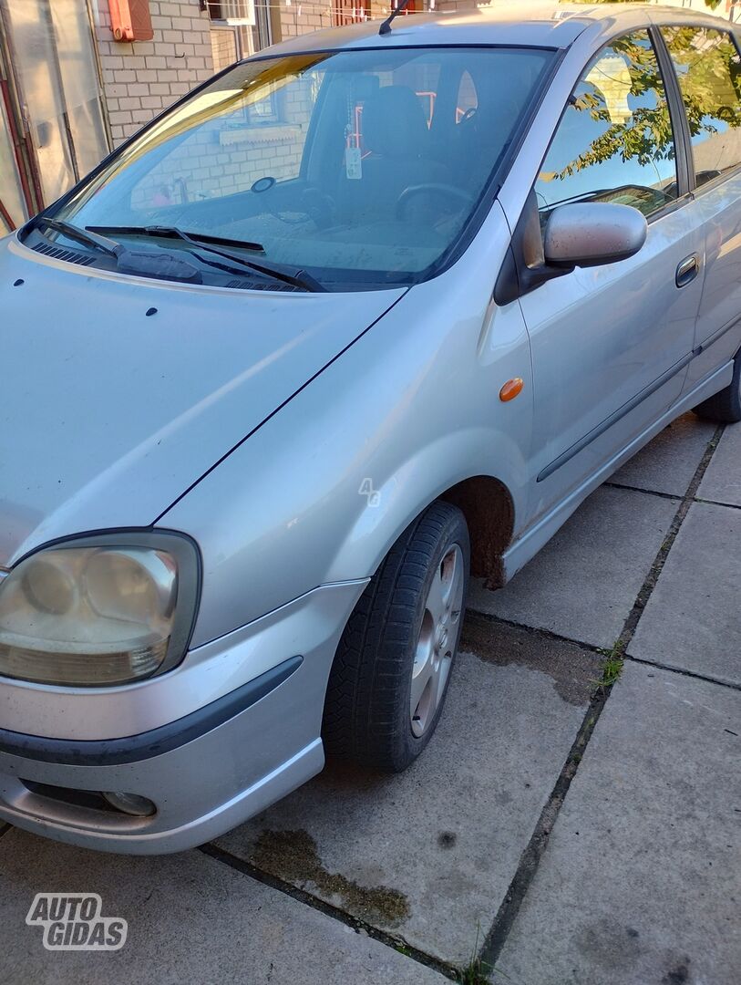 Nissan Almera Tino 2005 m dalys