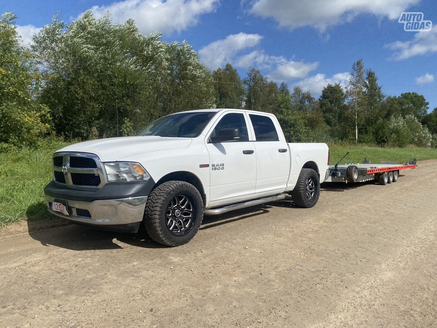 Dodge RAM 2015 г Пикап