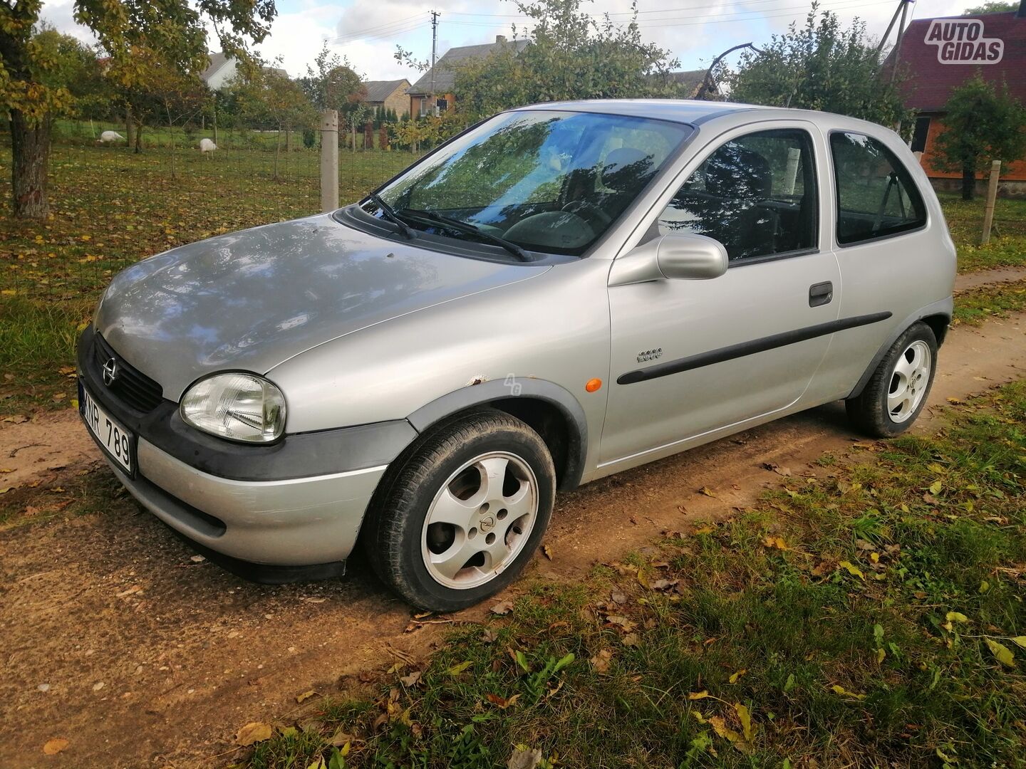 Opel Corsa 2000 г Хэтчбек