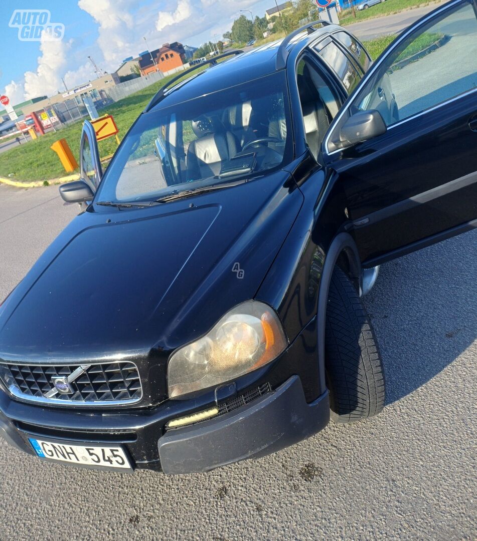 Volvo XC90 2003 y Off-road / Crossover