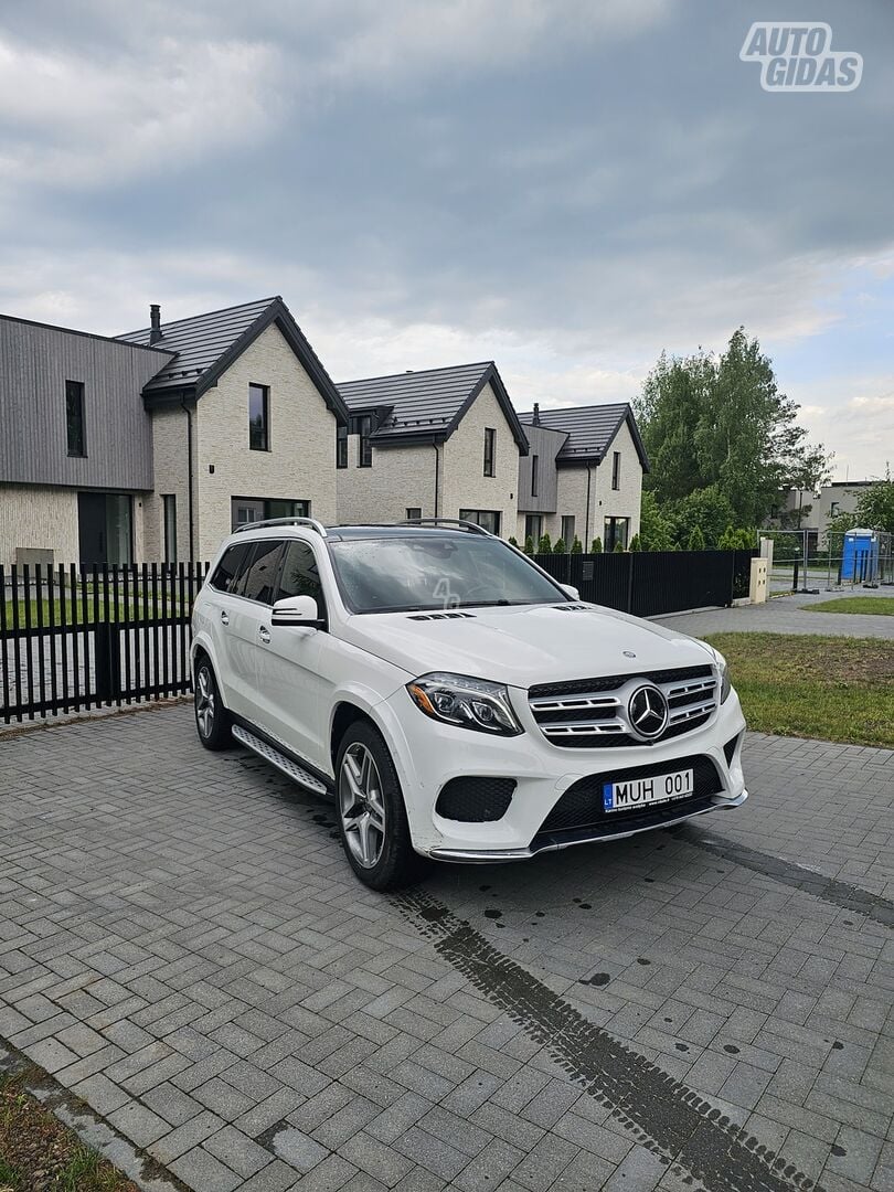 Mercedes-Benz GLS 550 2017 y Off-road / Crossover