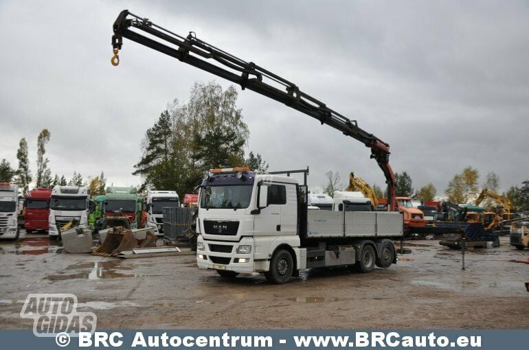 MAN TGX 2009 y Dump truck with crane