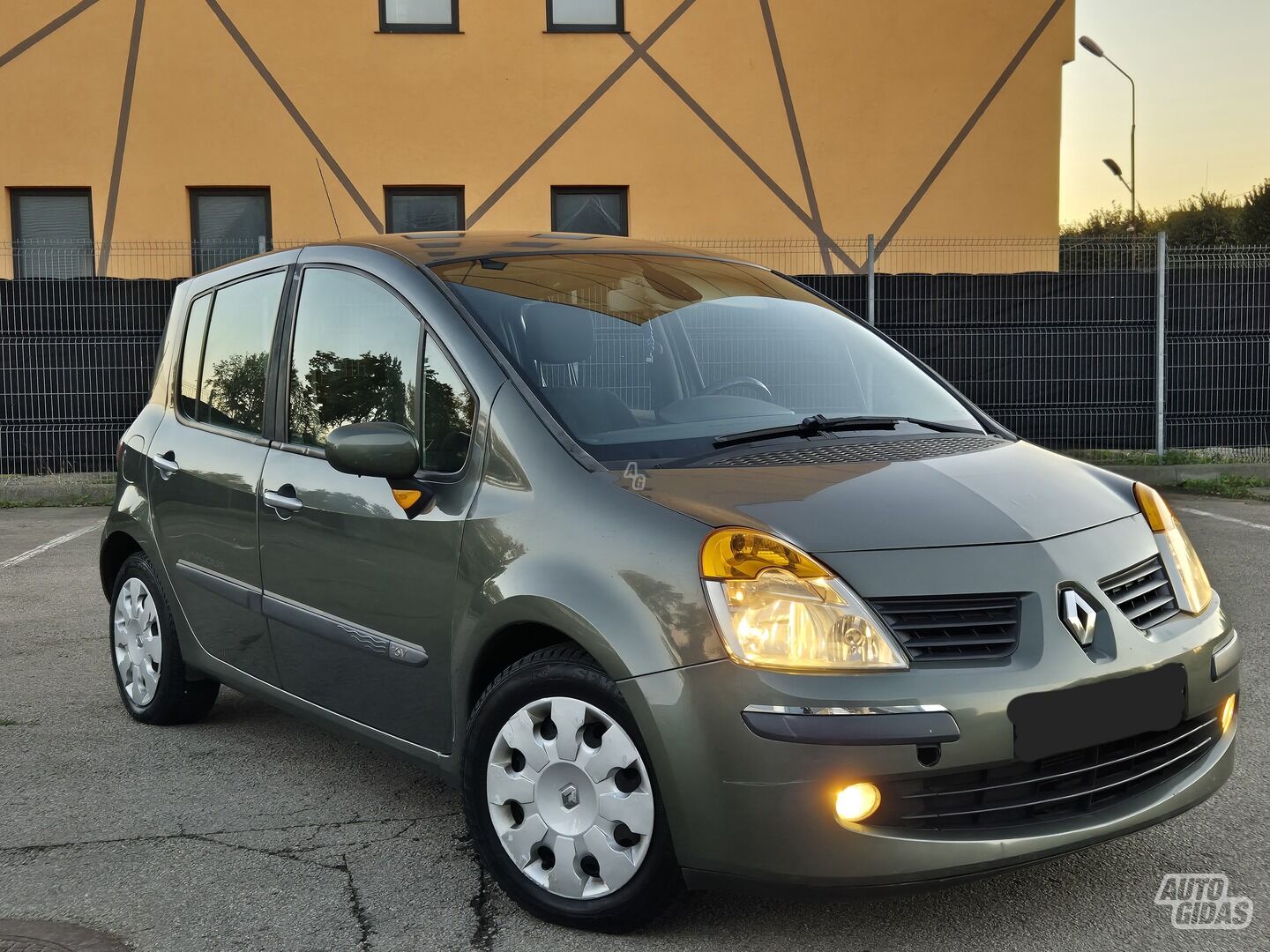 Renault Modus 2005 m Hečbekas