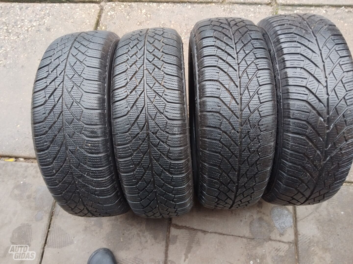 Courier R15 winter tyres passanger car