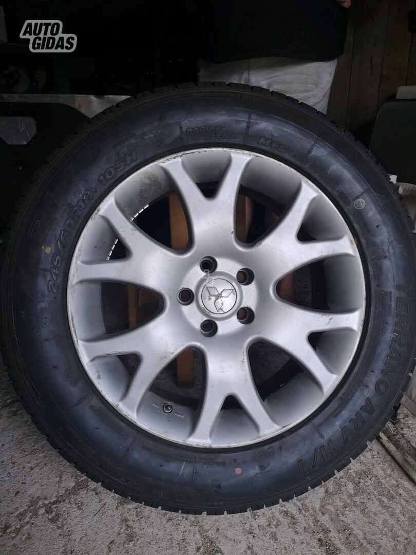 Arivo R18 universal tyres passanger car