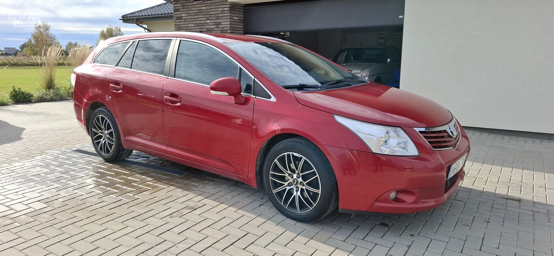 Toyota Avensis III 2011 y