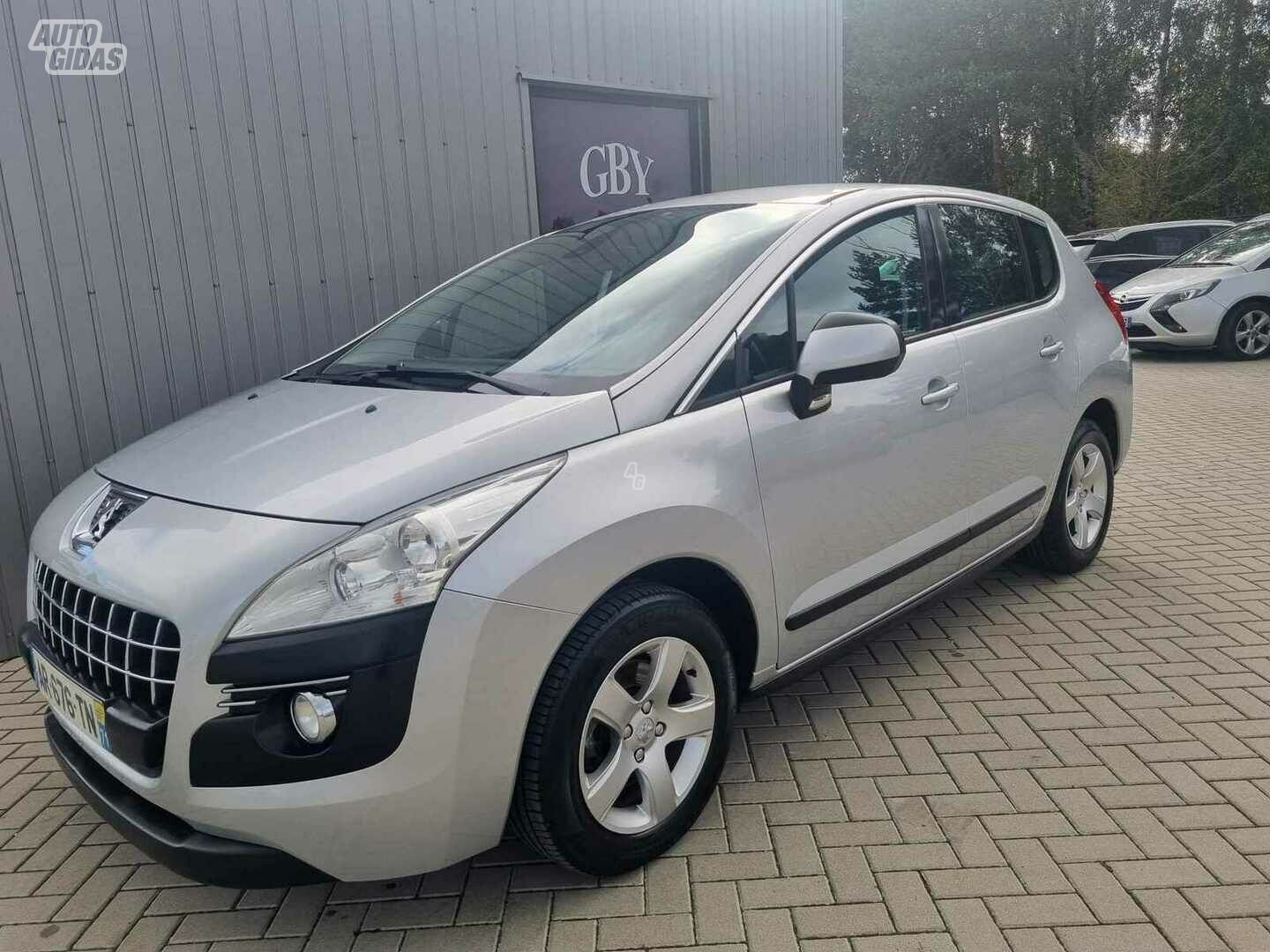 Peugeot 3008 2010 y Van