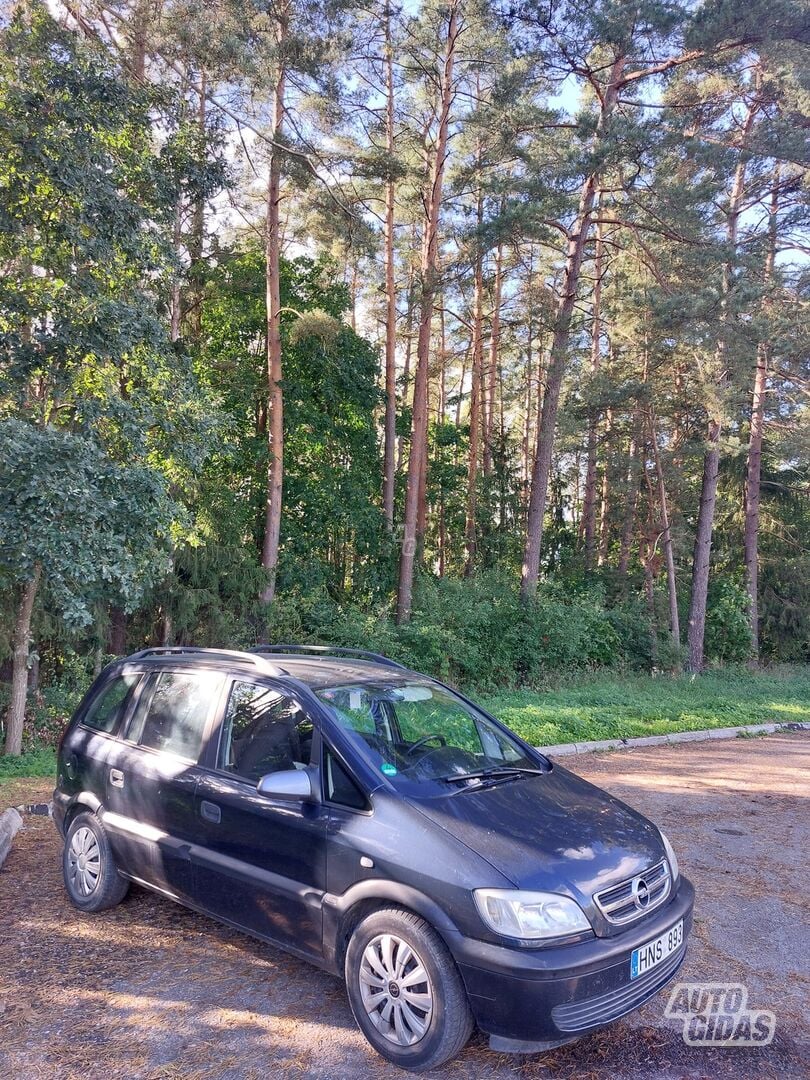 Opel Zafira A 2003 m