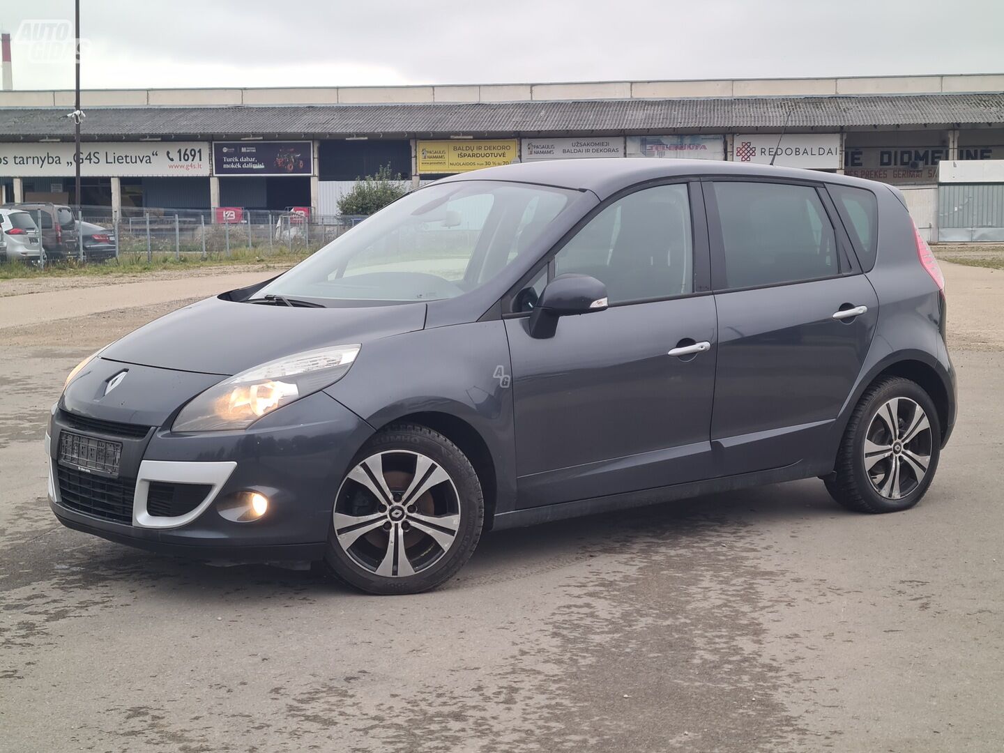 Renault Scenic 2010 y Van