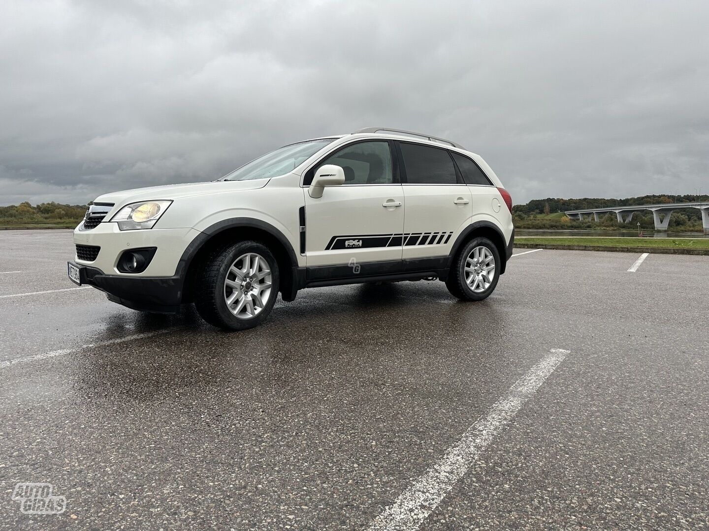 Opel Antara 2012 y Off-road / Crossover