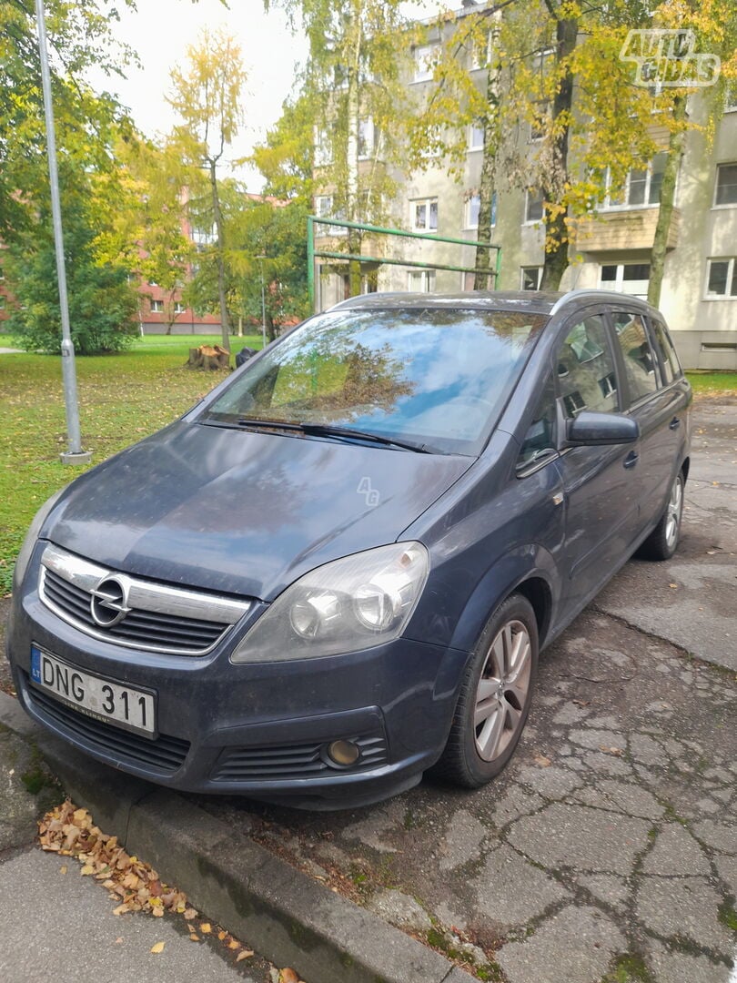 Skoda Fabia 2006 m Vienatūris