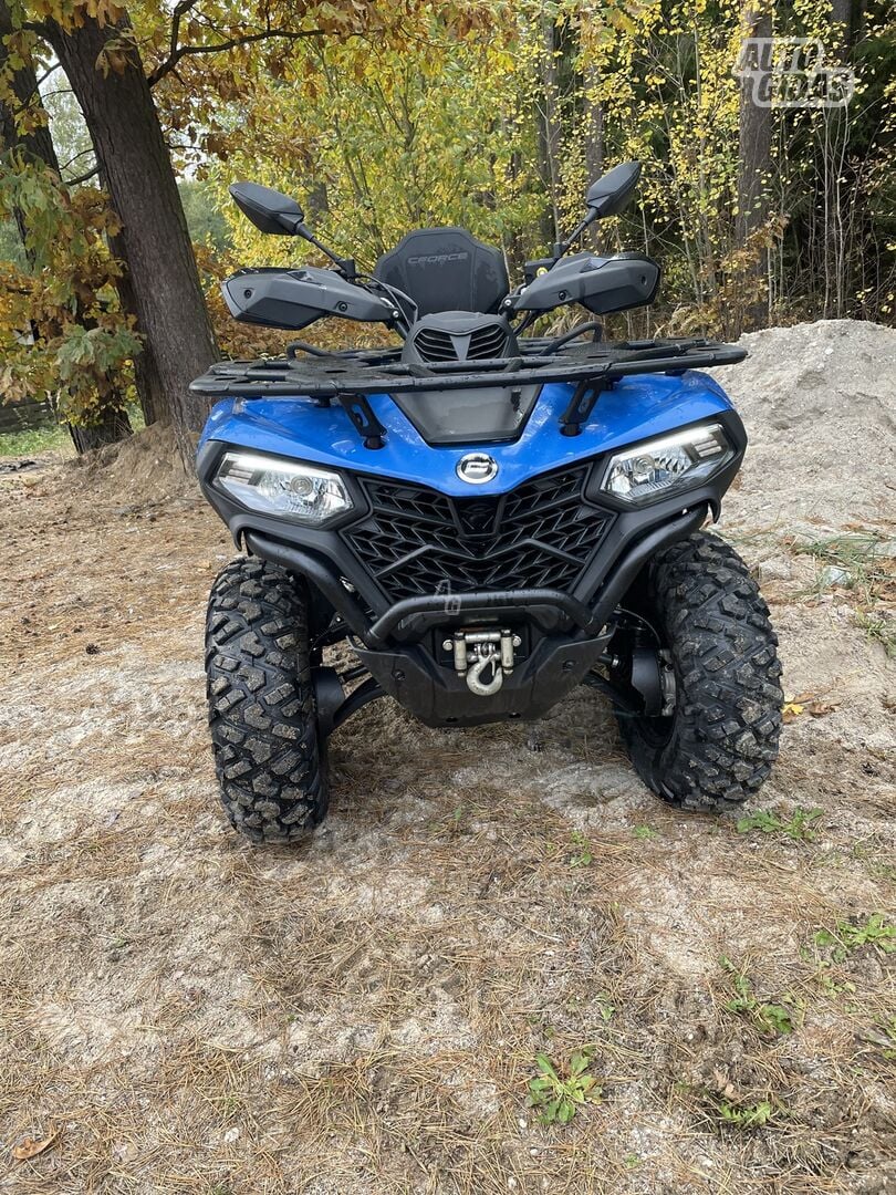 CFMOTO CFORCE 520L 2023 y ATV motorcycle