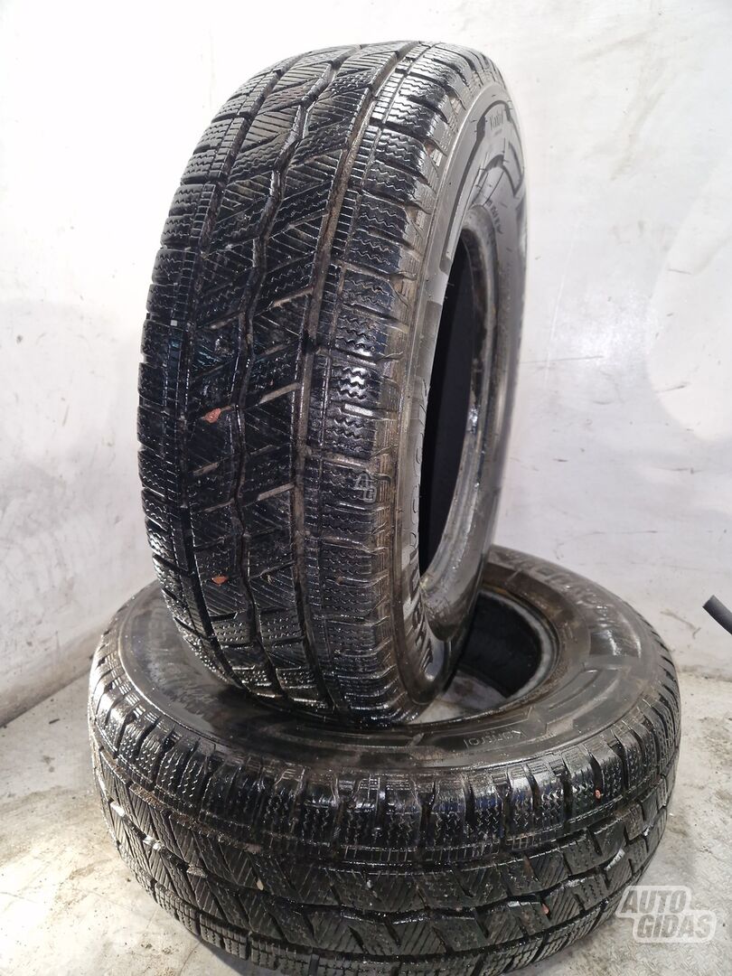 Hankook R15C universal tyres passanger car