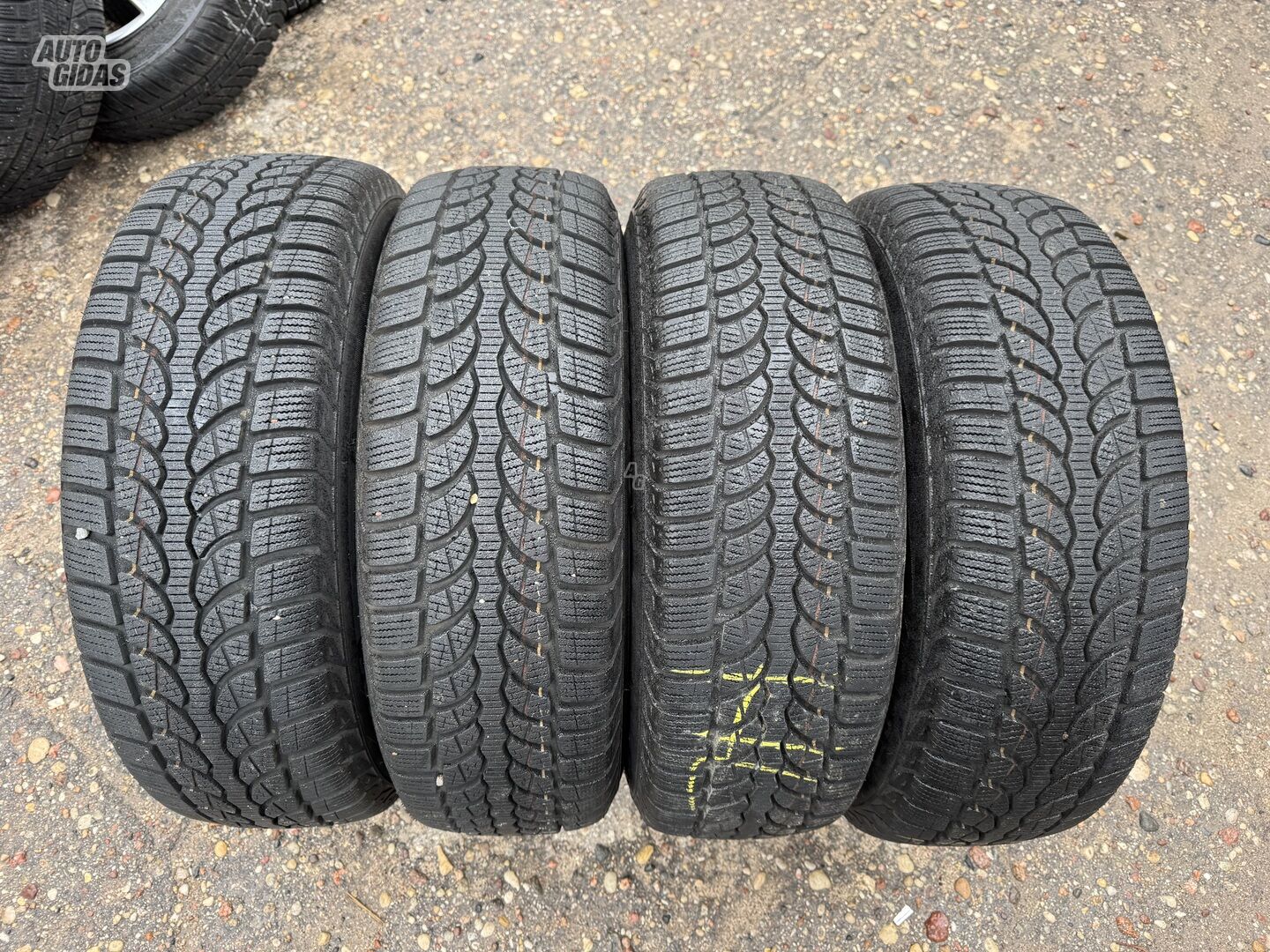 Bridgestone Siunciam, 7-8mm R16 winter tyres passanger car