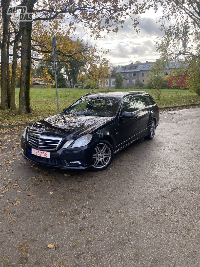 Mercedes-Benz E 350 S212 2011 y