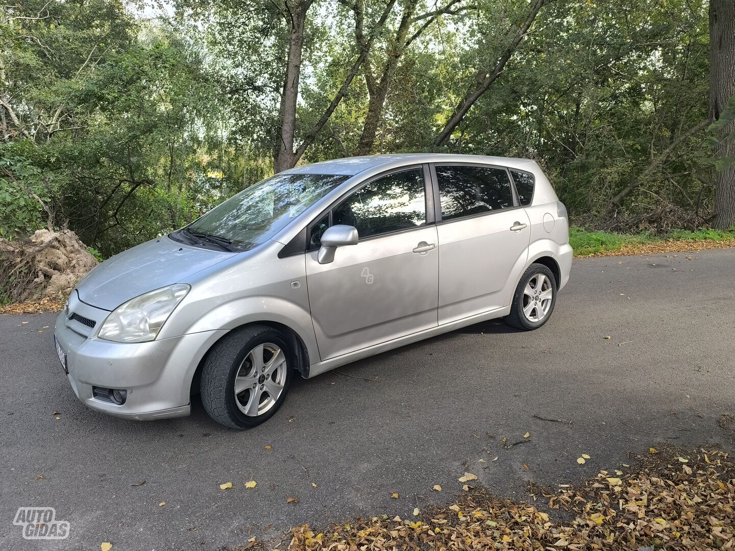 Toyota Corolla Verso 2006 г Минивэн