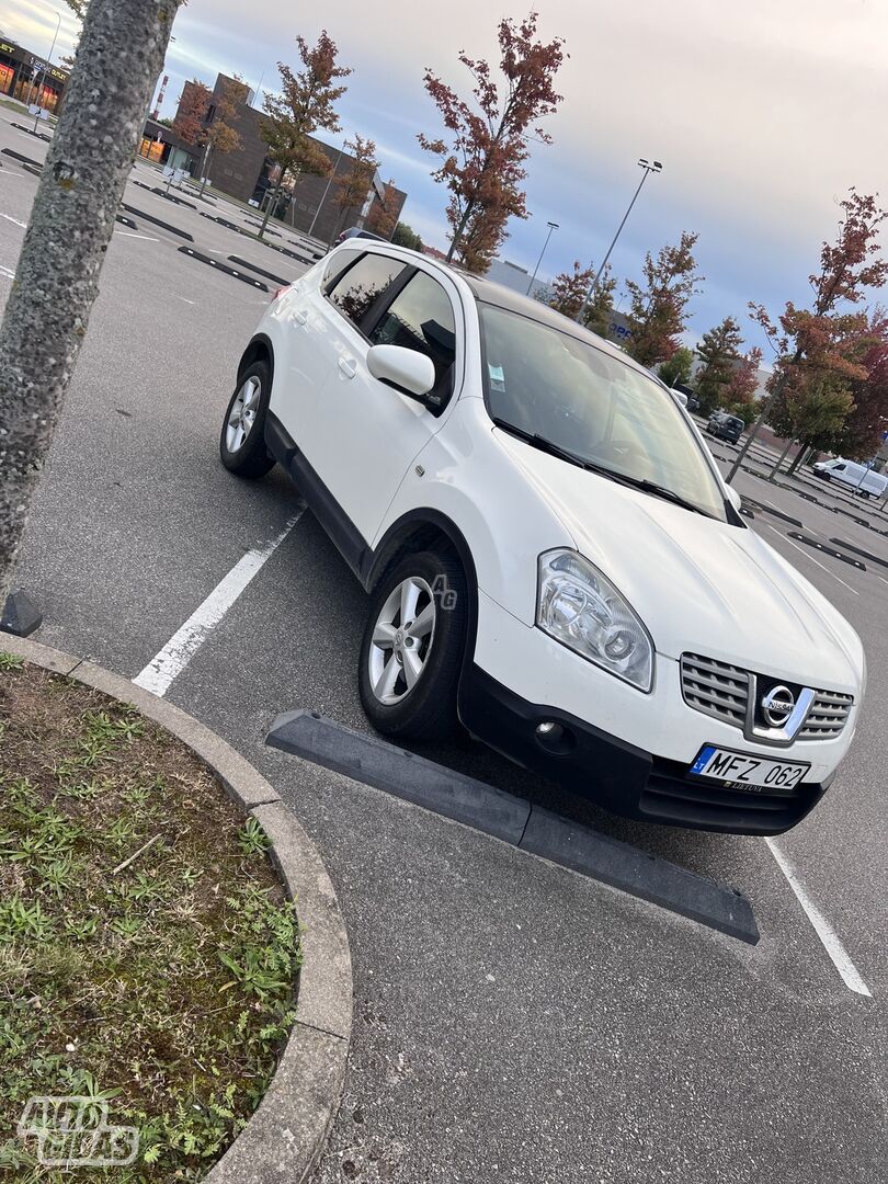 Nissan Qashqai 2009 y Off-road / Crossover