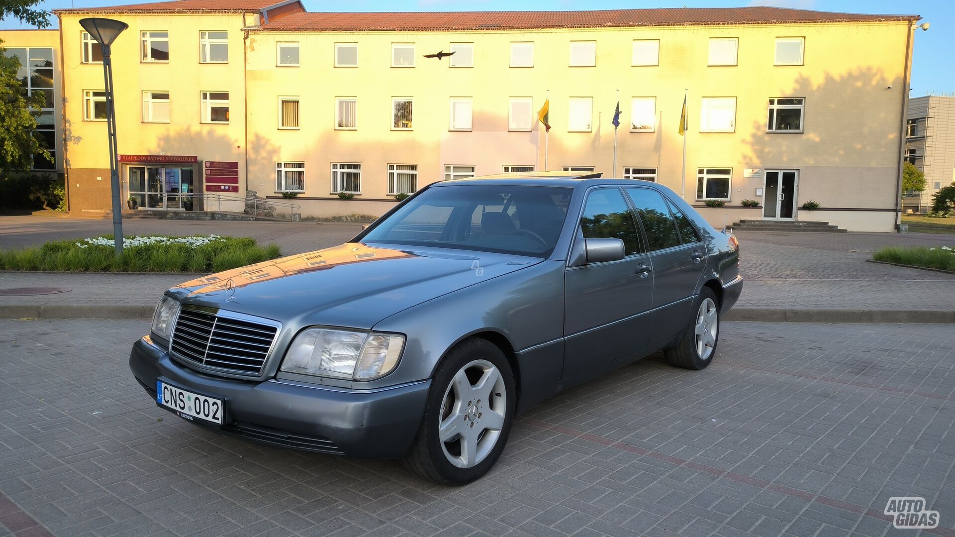 Mercedes-Benz S 320 1992 г Седан