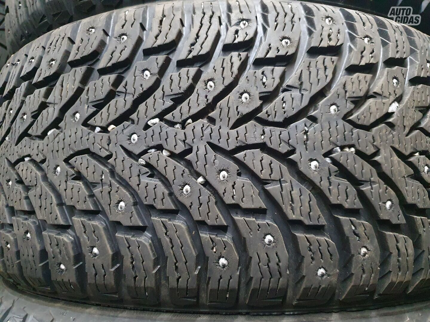 Nokian Hakkapellita 9 R18 winter tyres passanger car