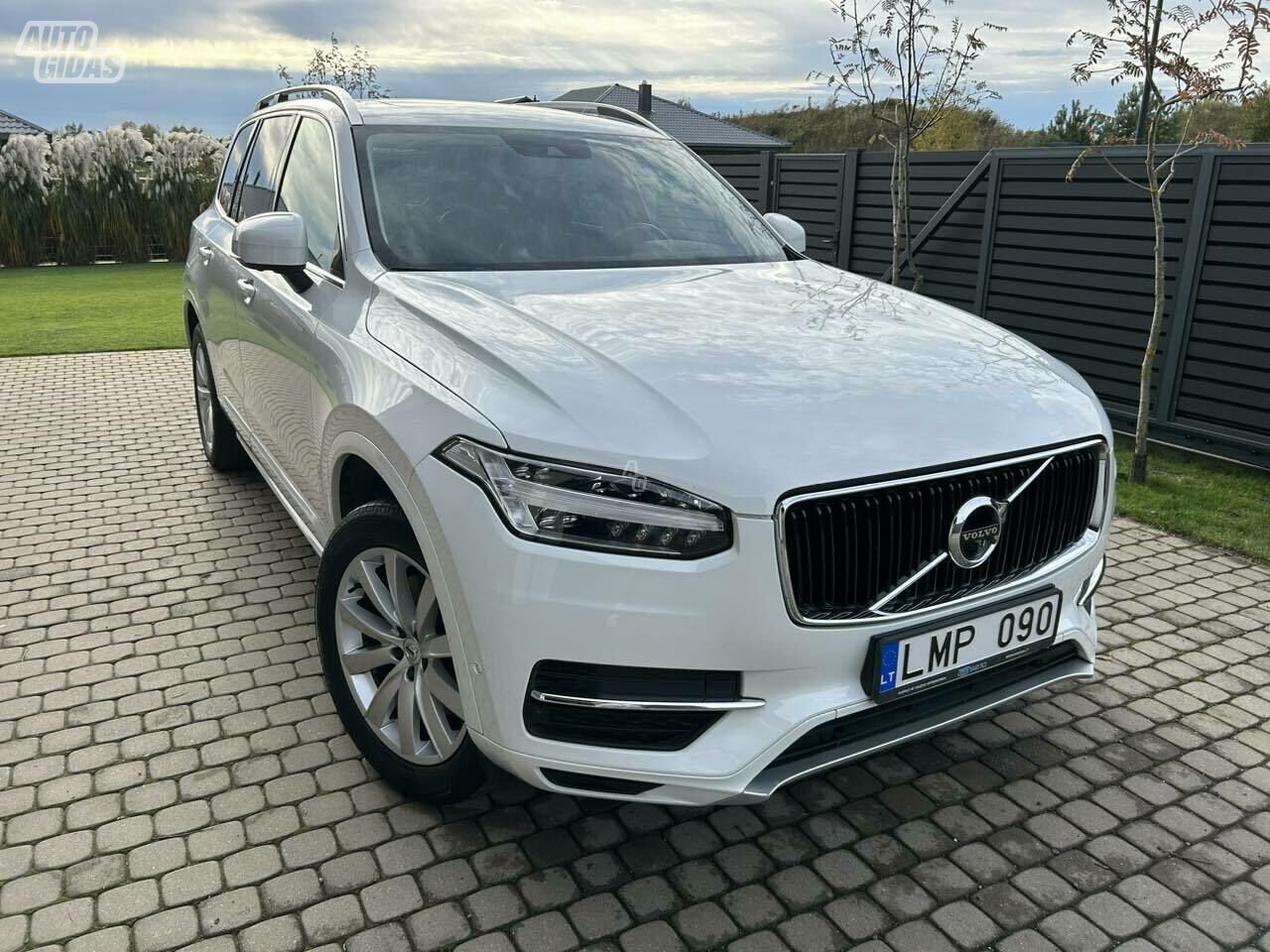 Volvo XC90 2016 г Внедорожник / Кроссовер