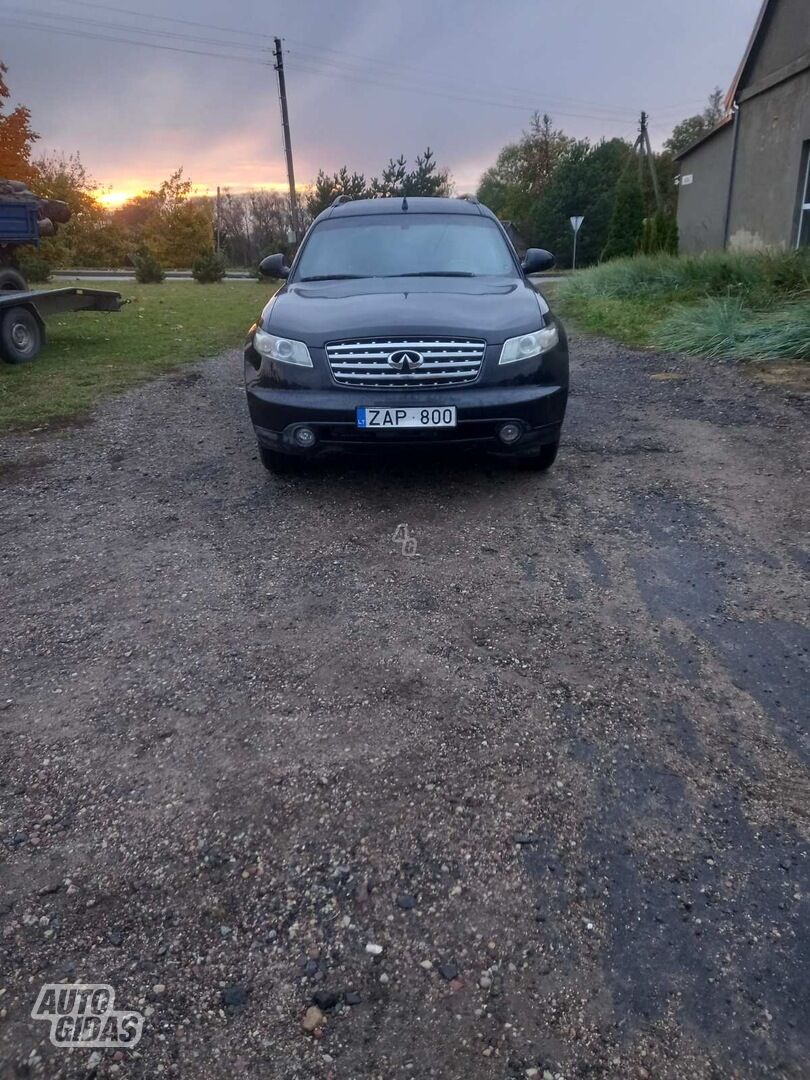 Infiniti FX35 2004 y Off-road / Crossover