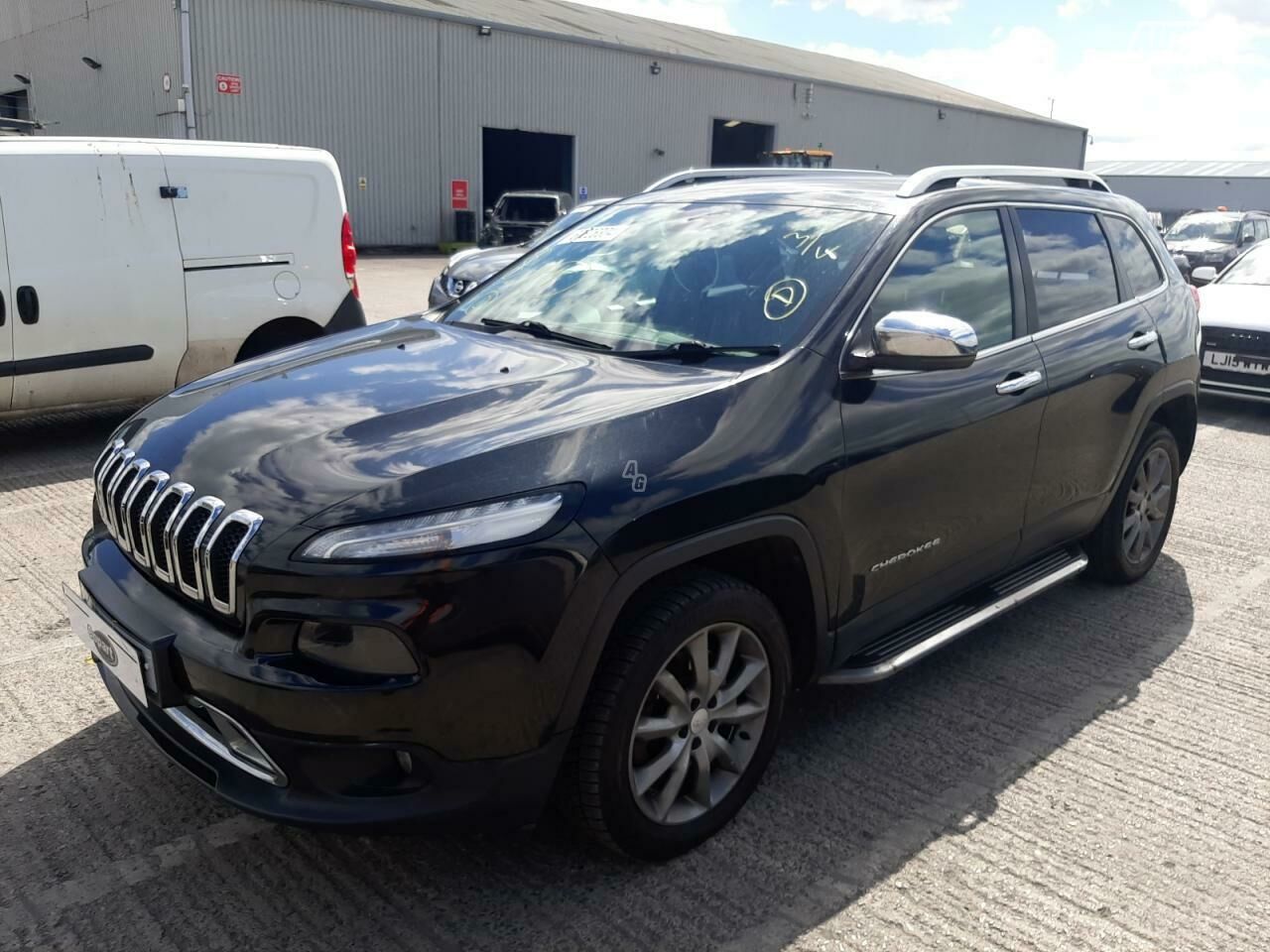 Jeep Cherokee 2015 m dalys