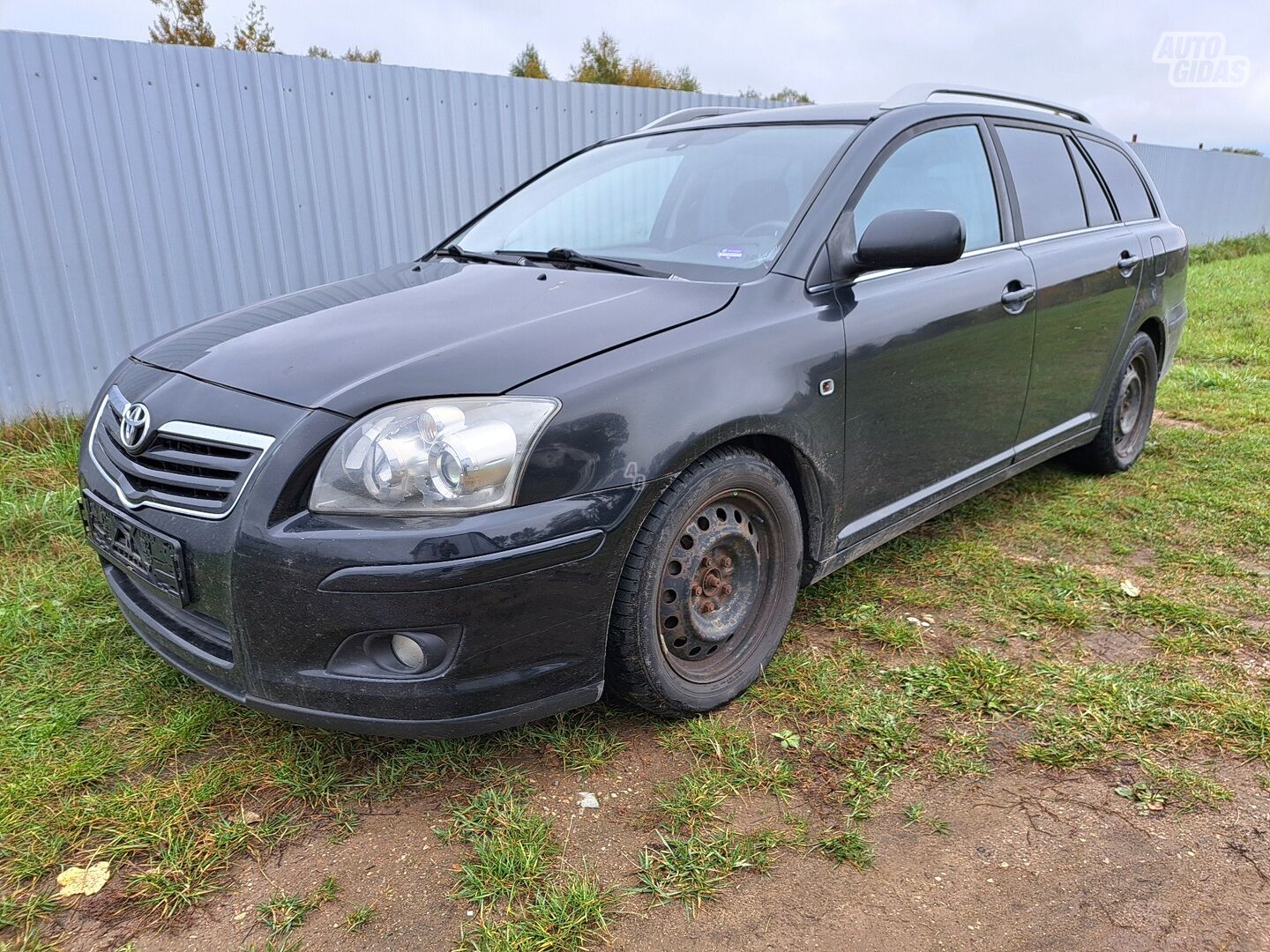 Toyota Avensis II 2006 y parts