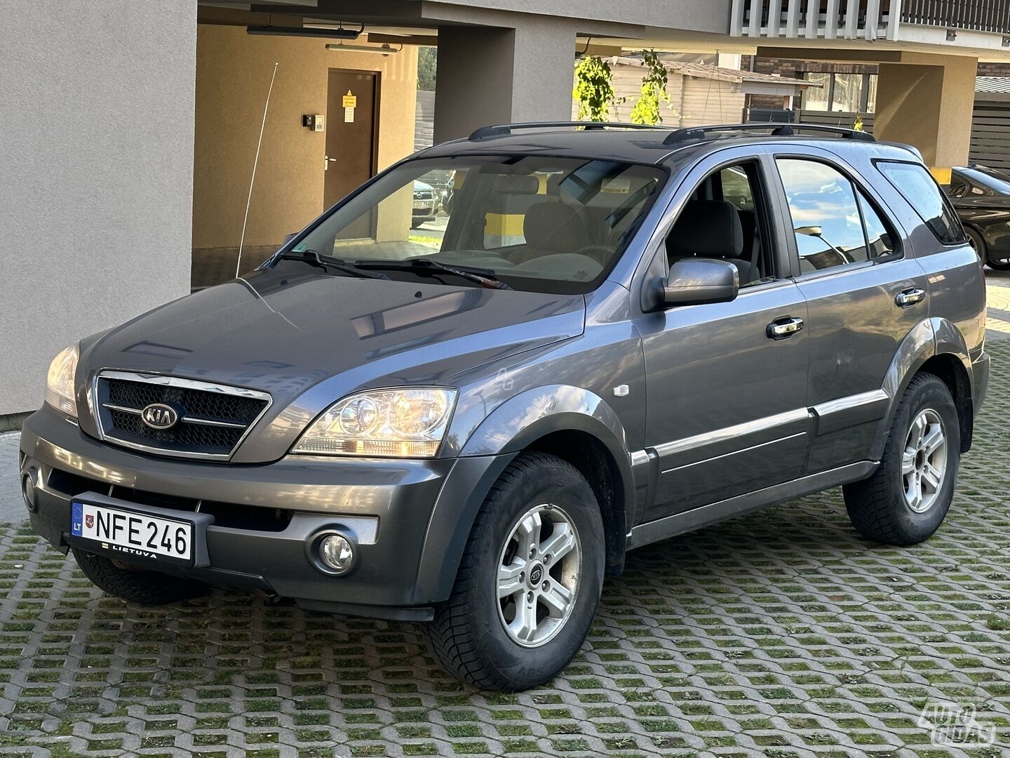 Kia Sorento 2006 y Off-road / Crossover