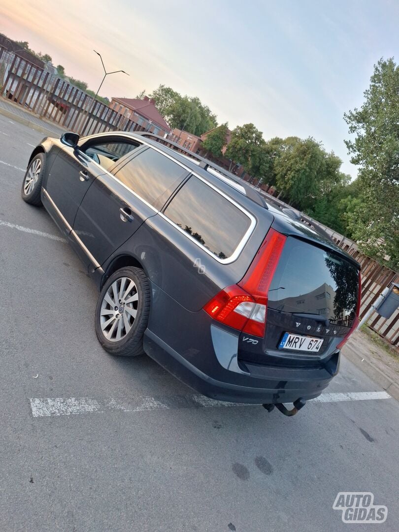 Volvo V70 III 2011 г