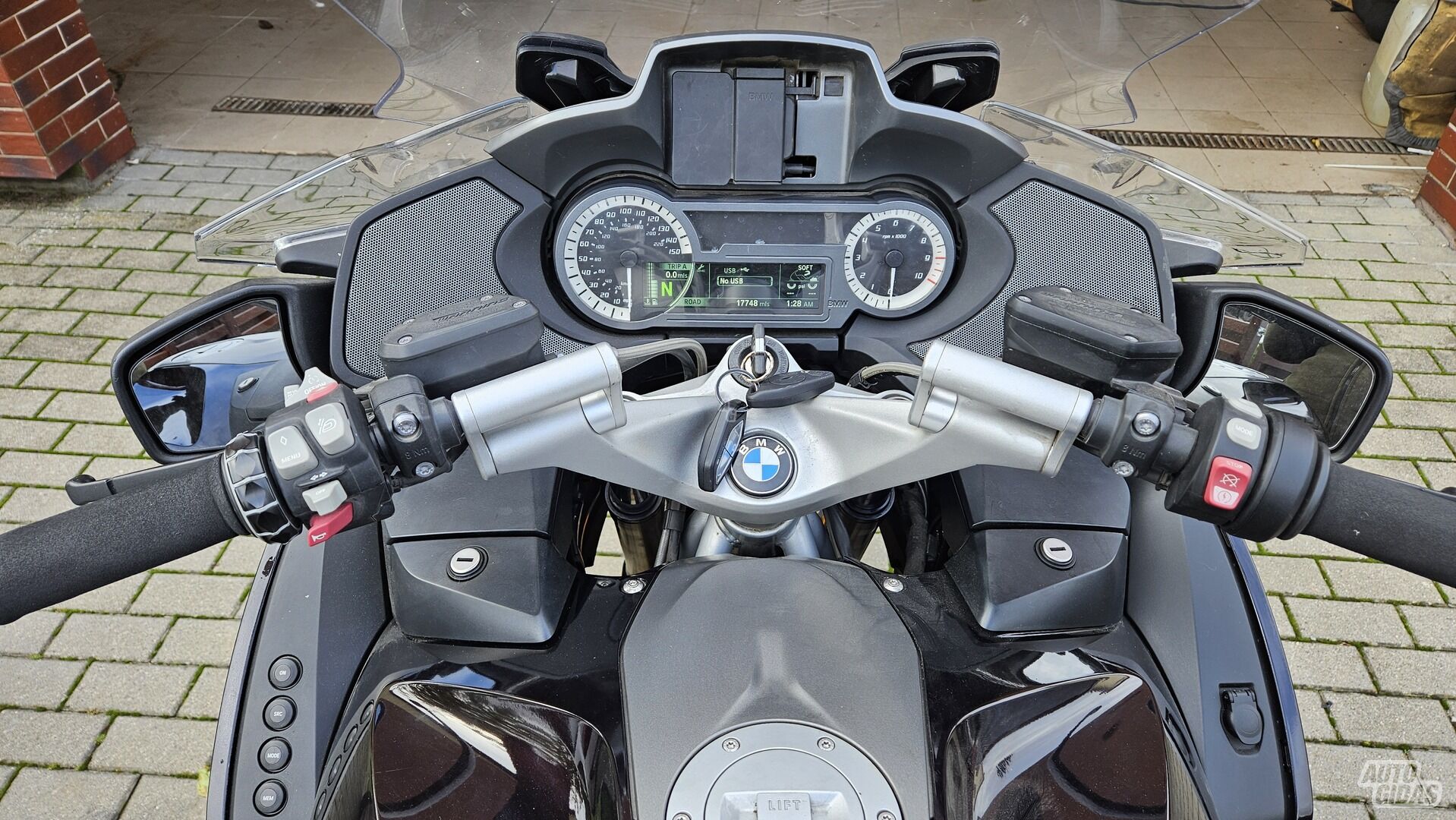 BMW R 2014 y Touring / Sport Touring motorcycle