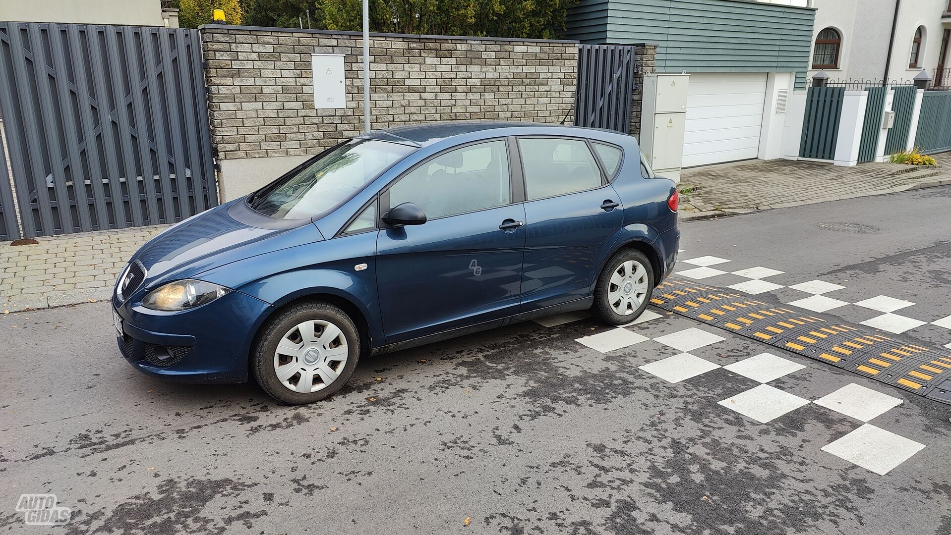 Seat Toledo 2006 г Хэтчбек