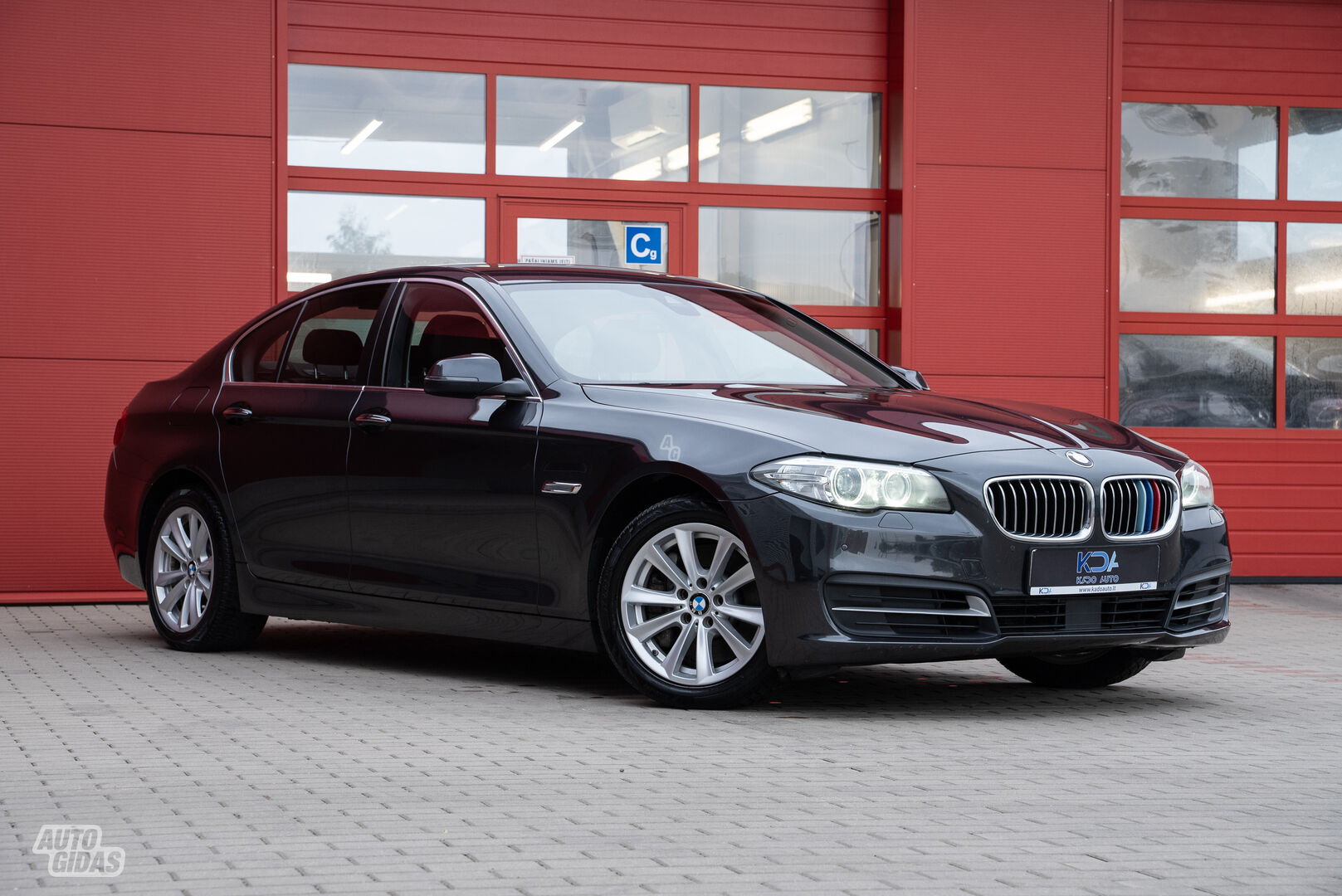 Bmw 525 F10 2014 m