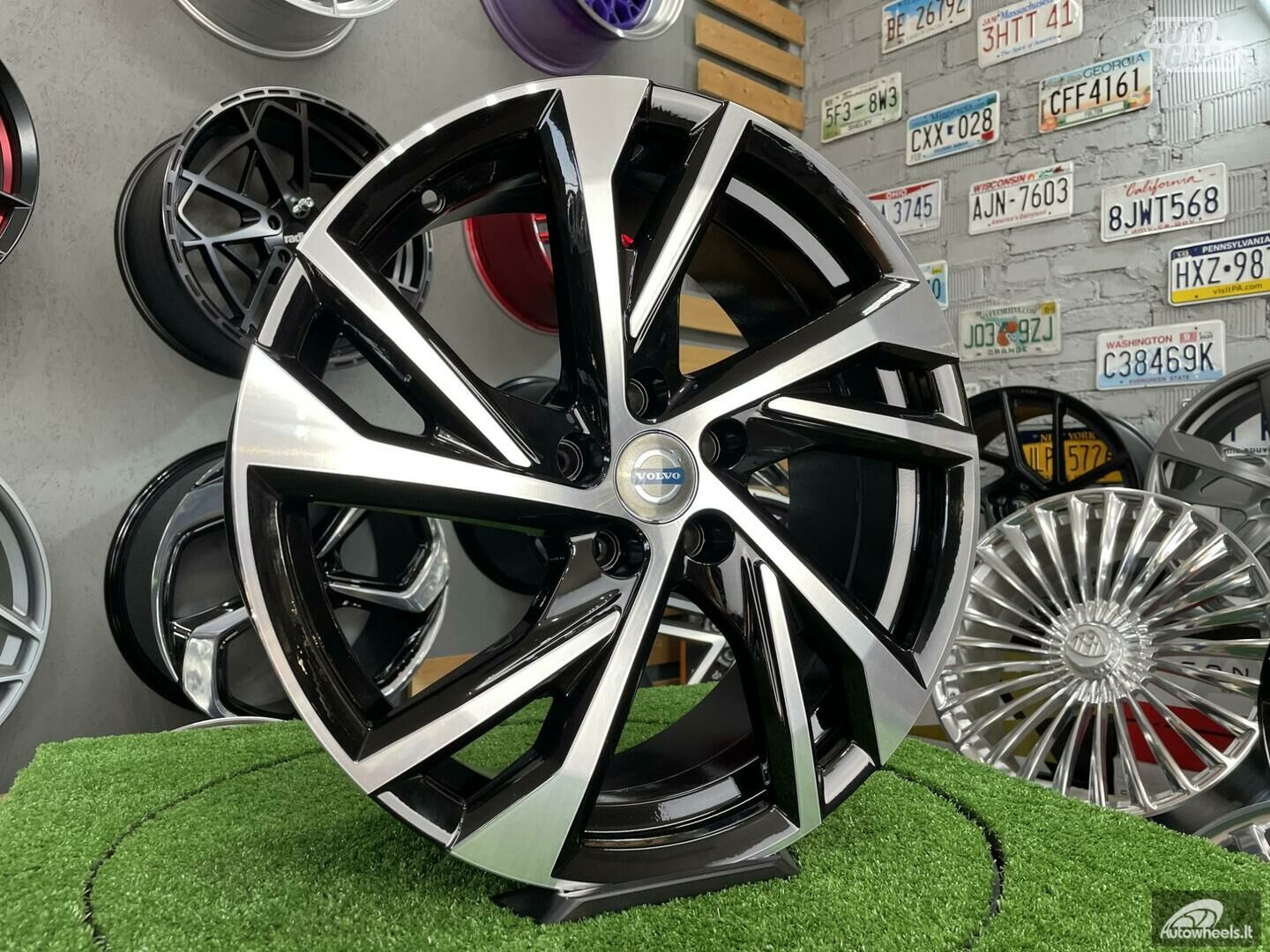 Autowheels Volvo Style S60, S90, V60, V90 light alloy R18 rims