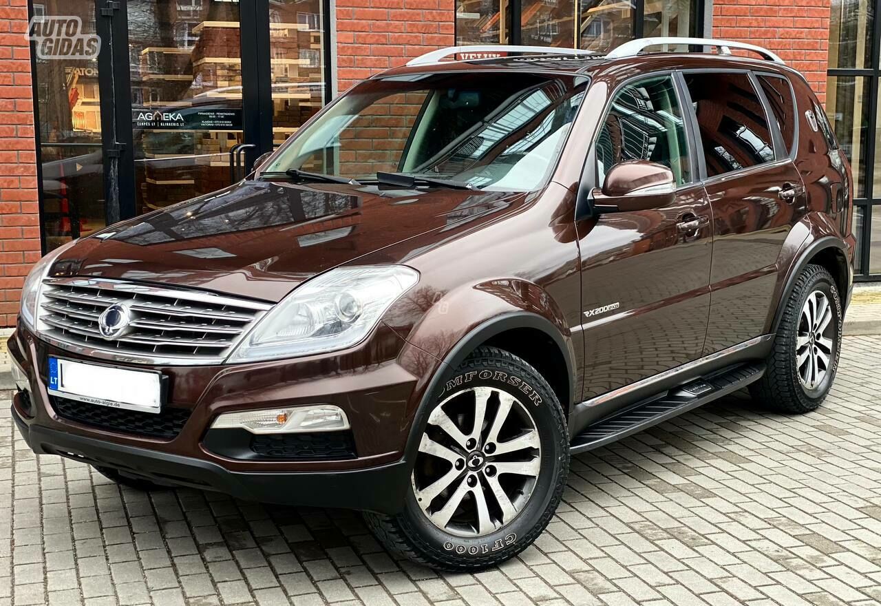 Ssangyong REXTON 2014 y Off-road / Crossover