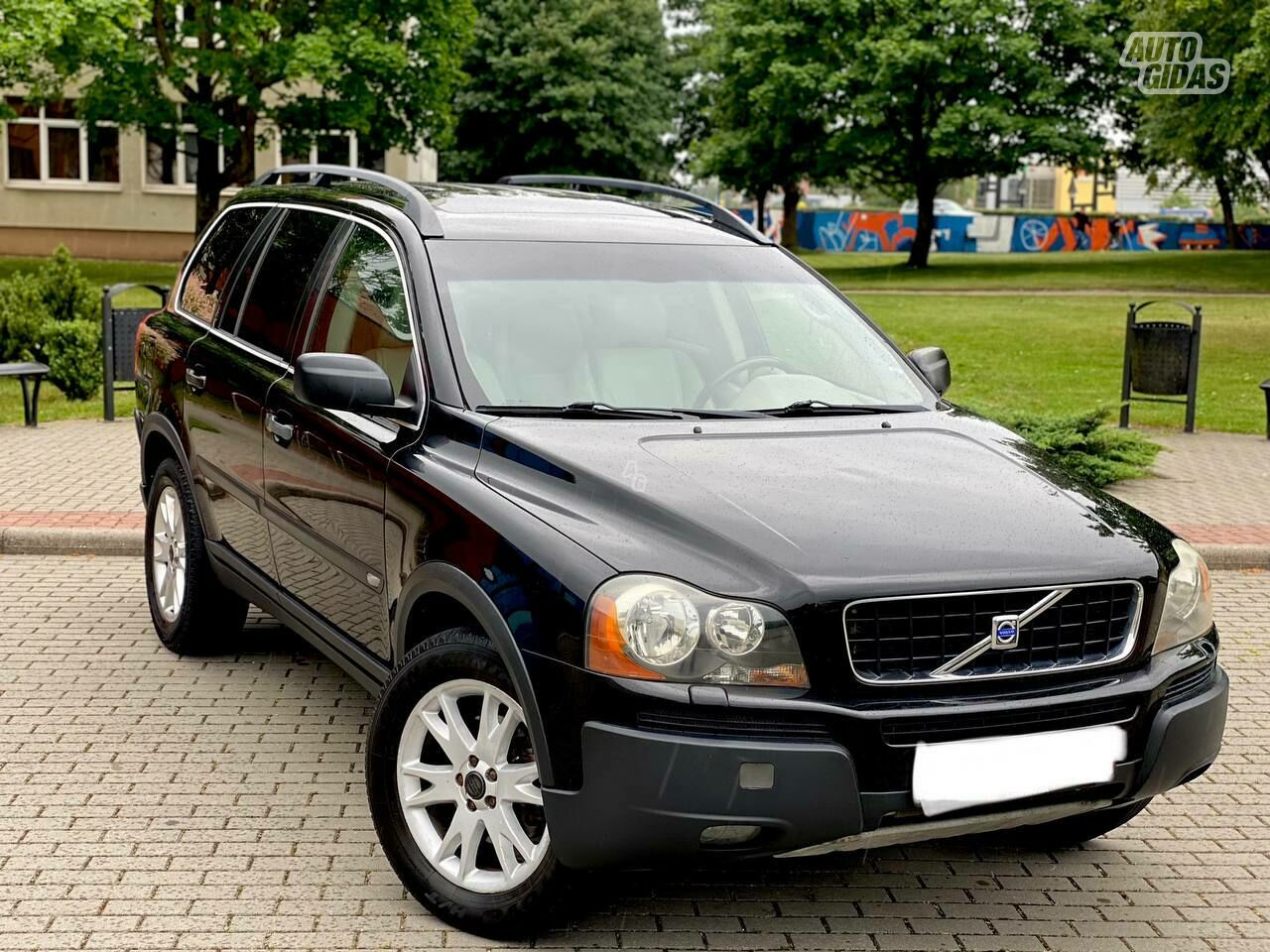 Volvo XC90 2003 г Внедорожник / Кроссовер