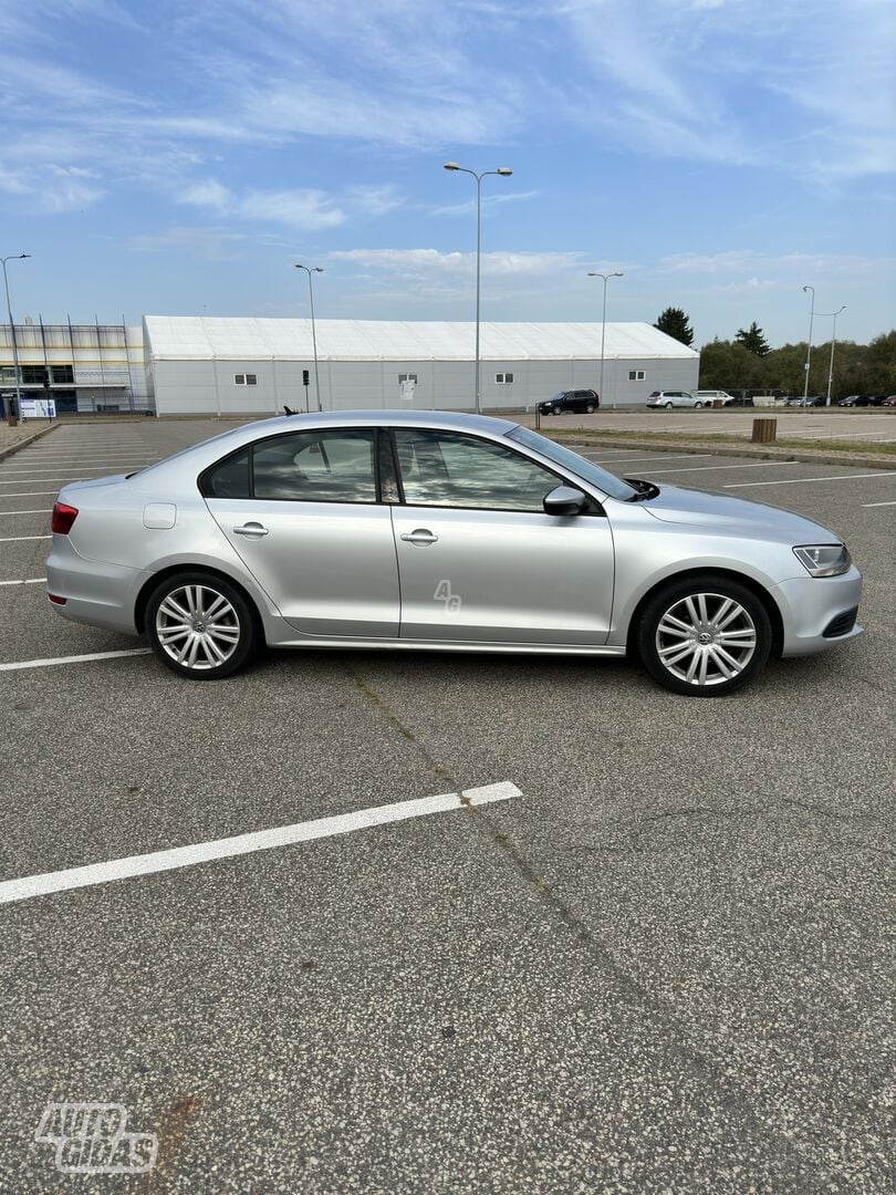 Volkswagen Jetta TDI 2013 y