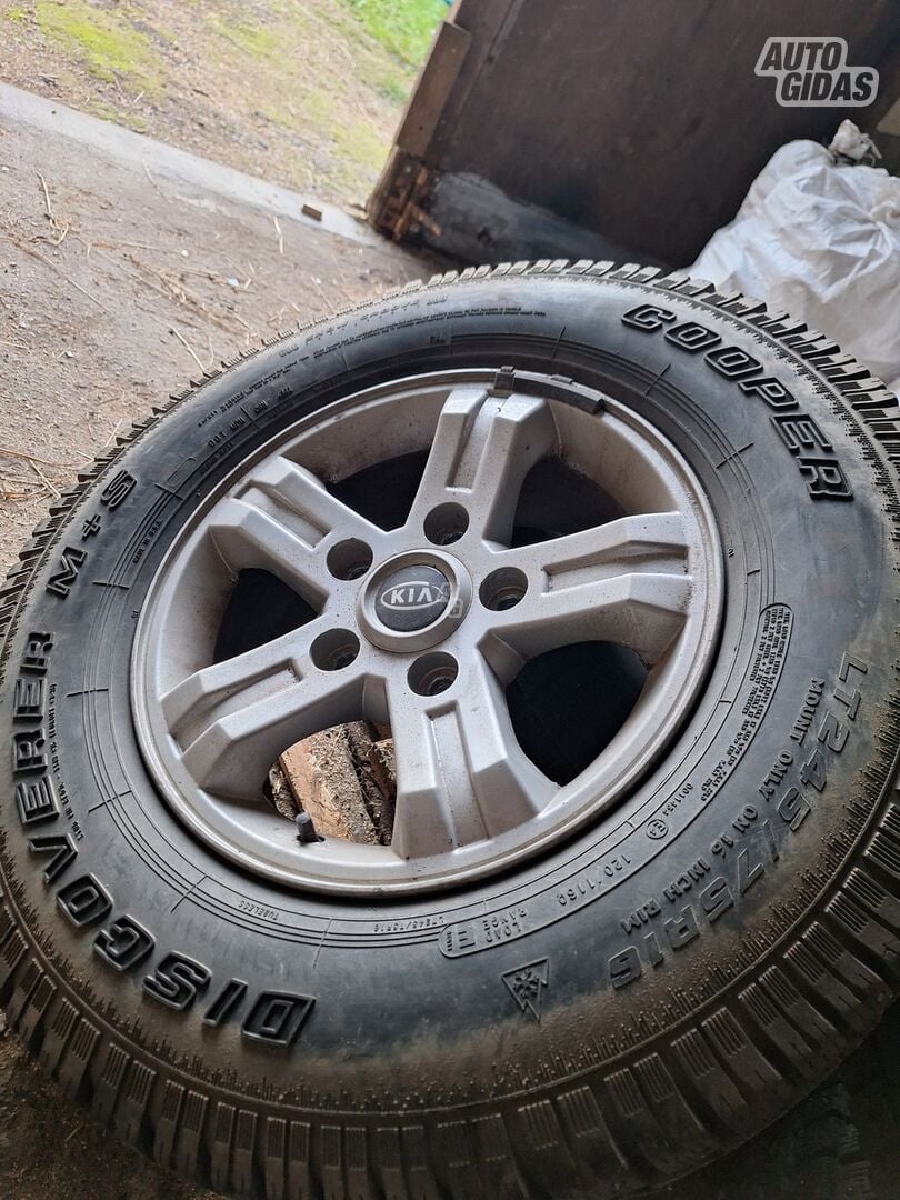 KIA light alloy R16 rims