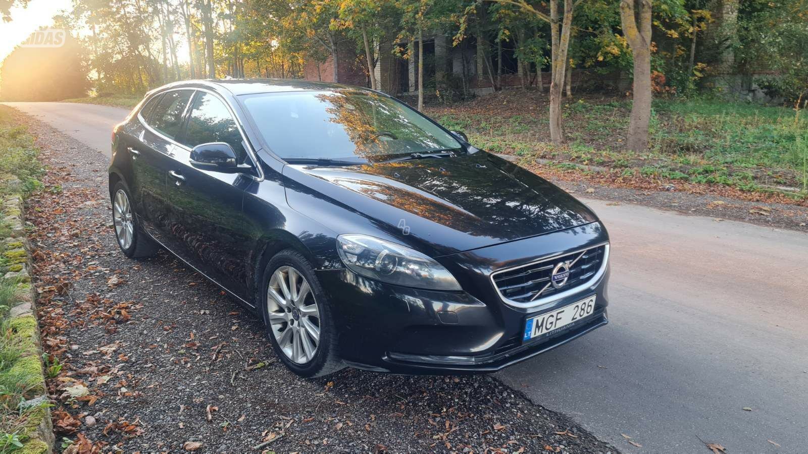 Volvo V40 2013 y Hatchback