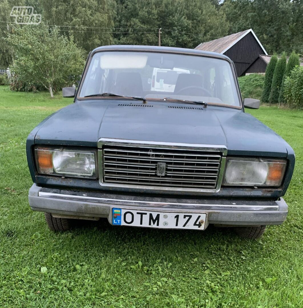 Lada 2107 1999 г Седан