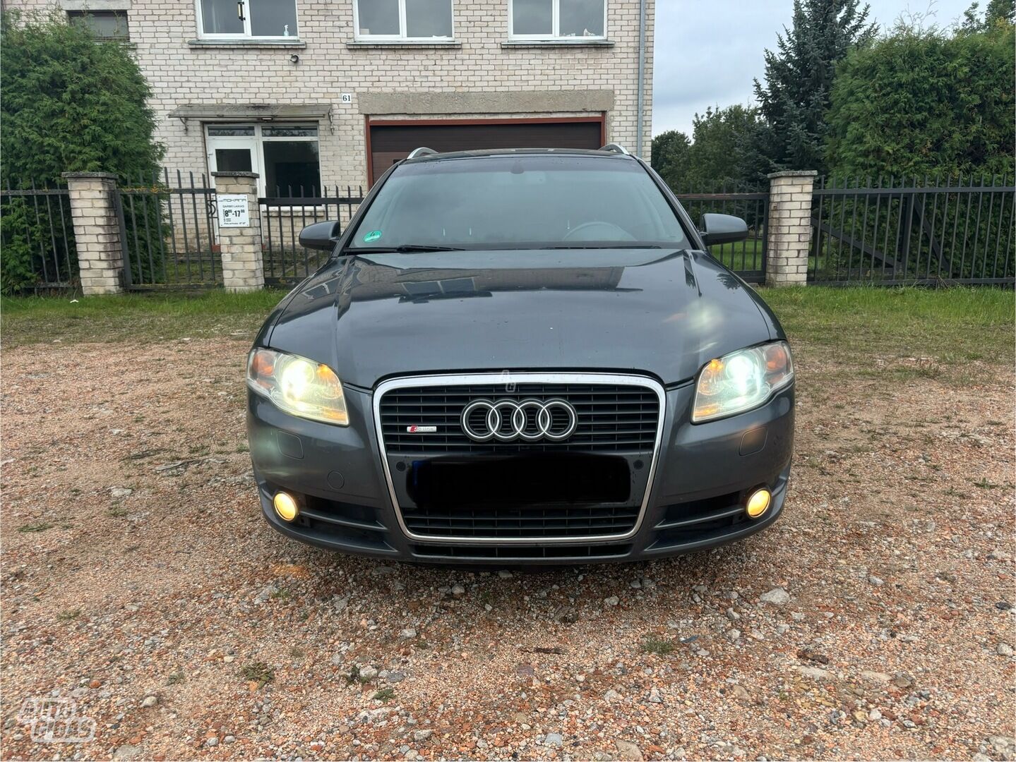 Audi A4 2006 г запчясти