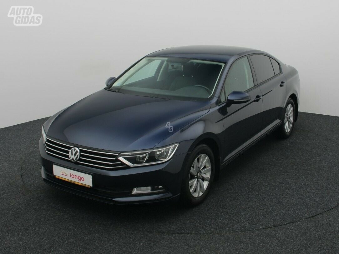 Volkswagen Passat B8 2016 y Sedan